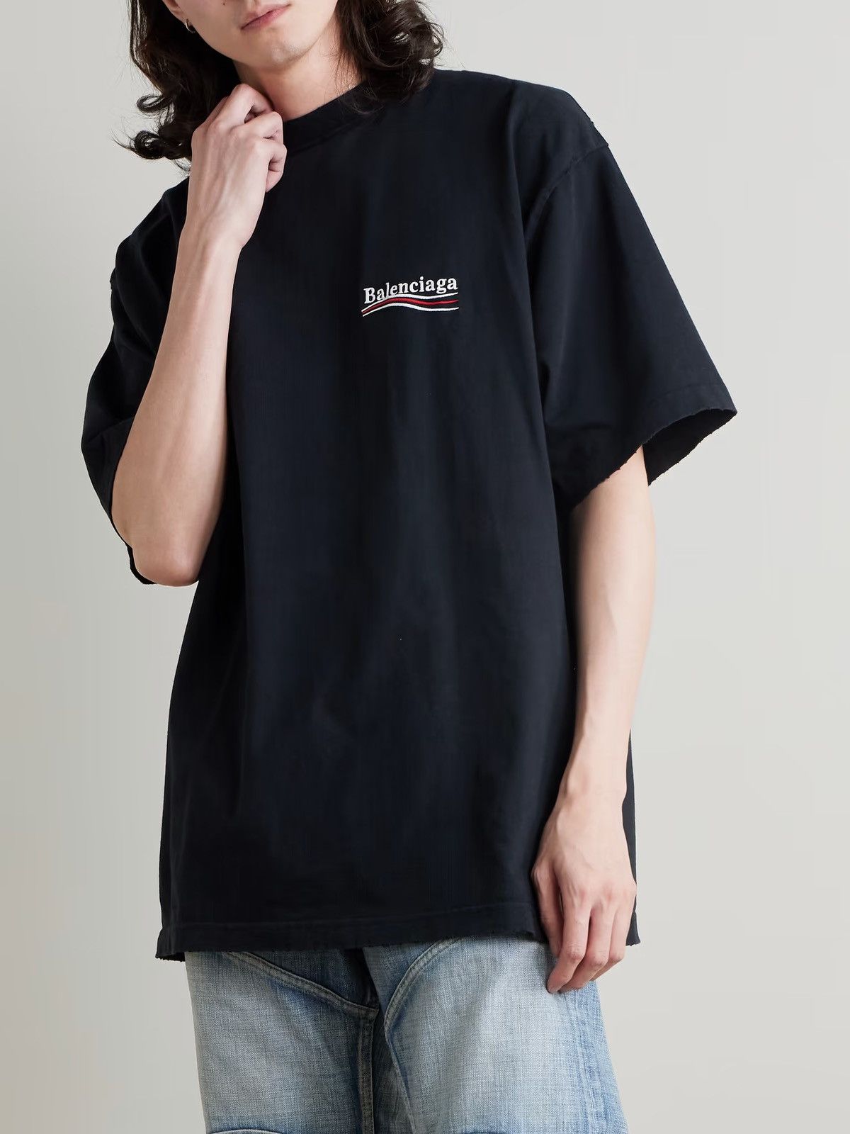 Balenciaga Balenciaga political T shirt, regular fit RRP$650 Size US L / EU 52-54 / 3 - 1 Thumbnail