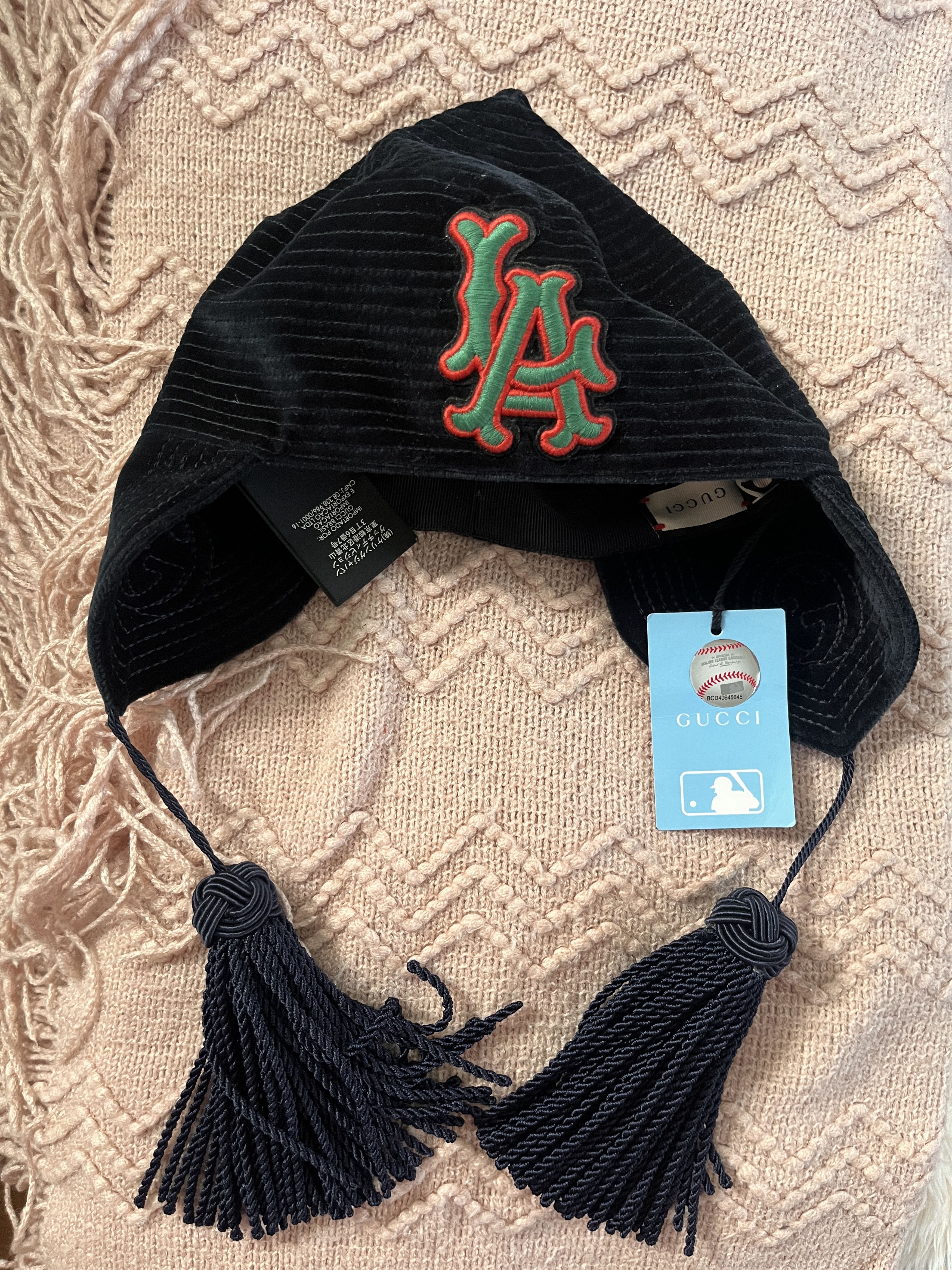 Gucci Gucci x Los Angeles Dodgers Knit Cotton Hat with Strings Size ONE SIZE - 4 Thumbnail