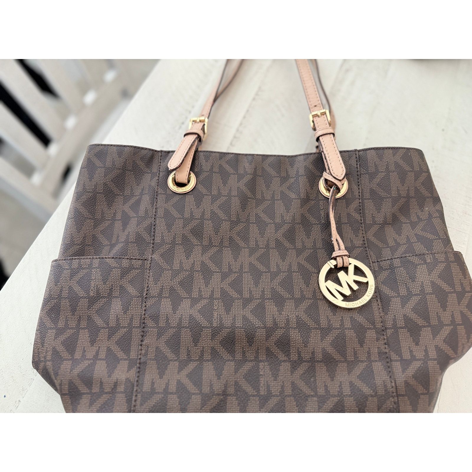 Michael Kors Michael Kors Signature Brown Logo Tote AS IS Size ONE SIZE - 7 Thumbnail