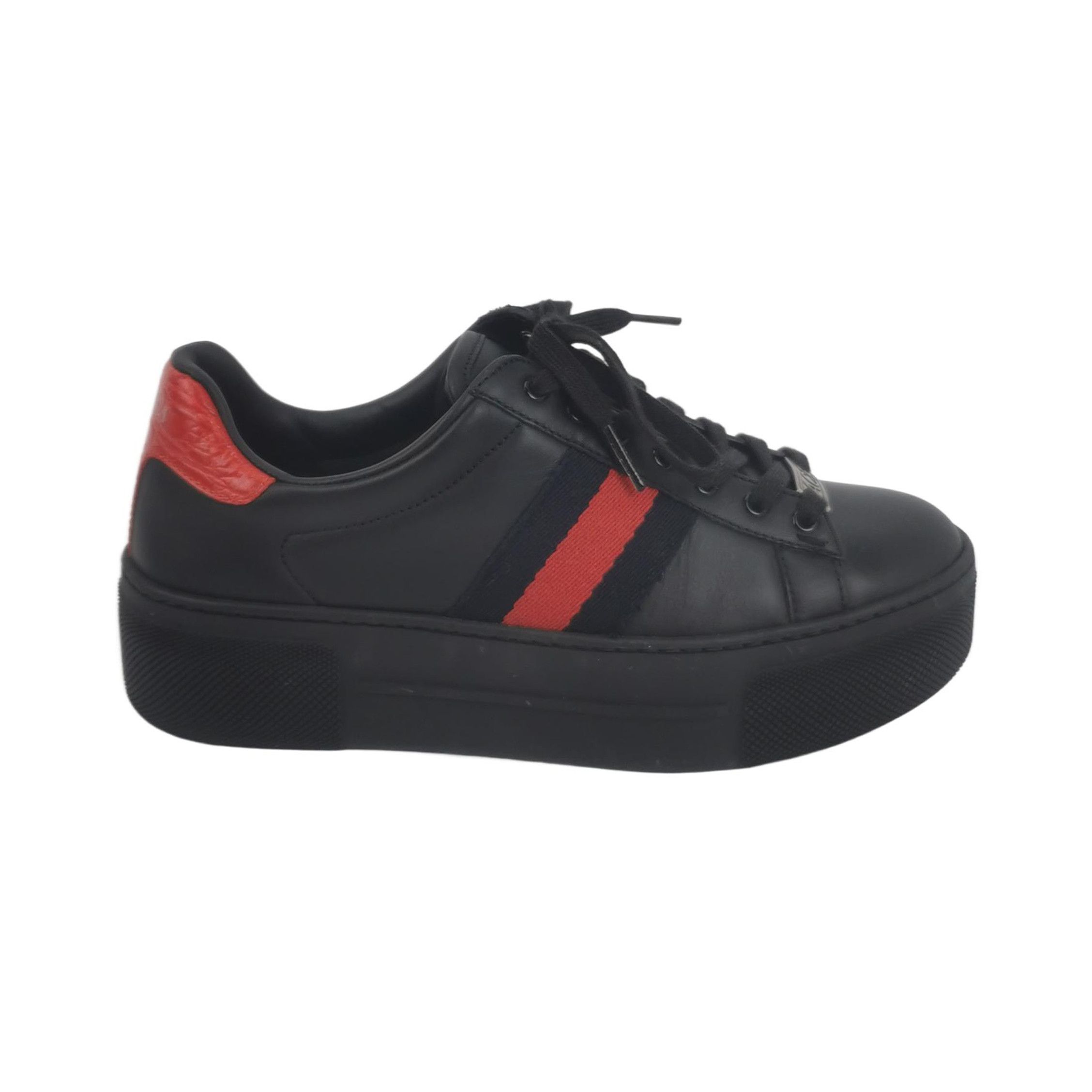 Gucci Gucci Women 5 Lowtop Sneakers Size US 5 / IT 35 - 1 Thumbnail