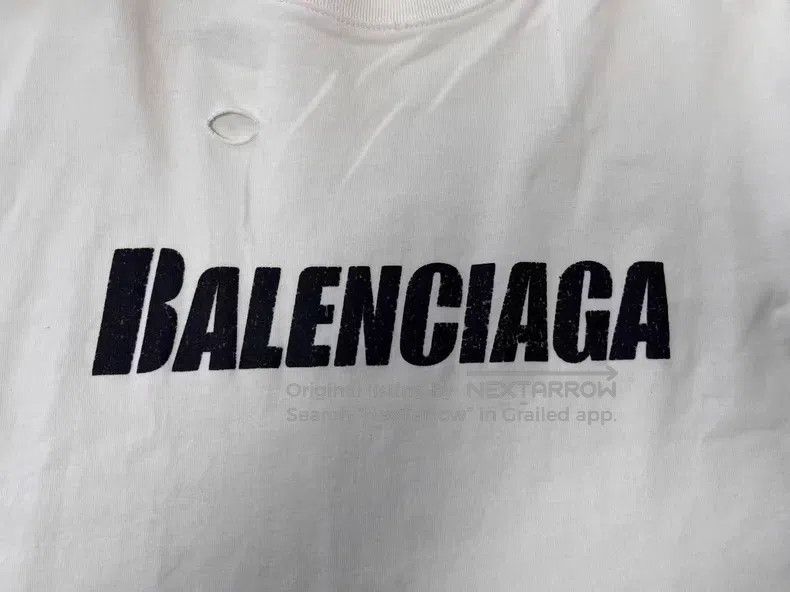 Balenciaga Balenciaga Ripped Cracked Design Short Sleeve Off-Shoulder Size S / US 4 / IT 40 - 3 Thumbnail
