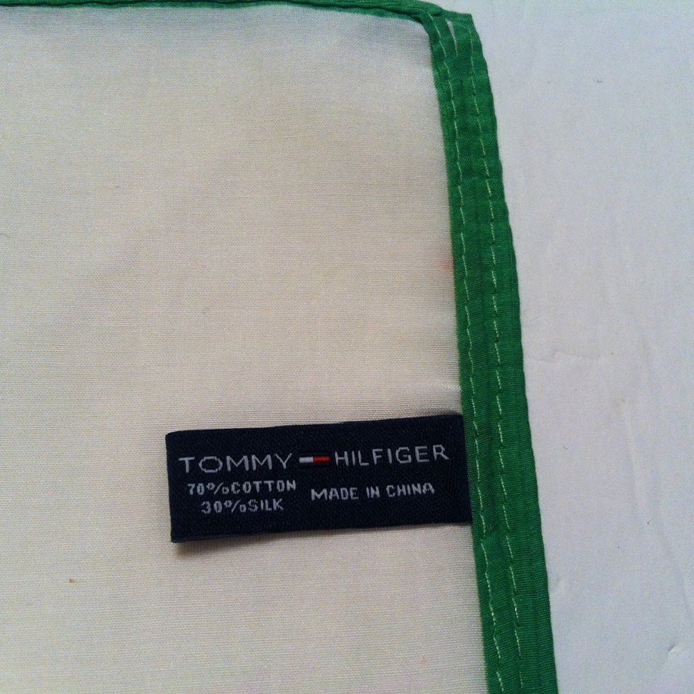 Tommy Hilfiger TOMMY HILFIGER MENS NEW 70%COTTON 30%SILK POCKET SQUARE Size ONE SIZE - 4 Thumbnail