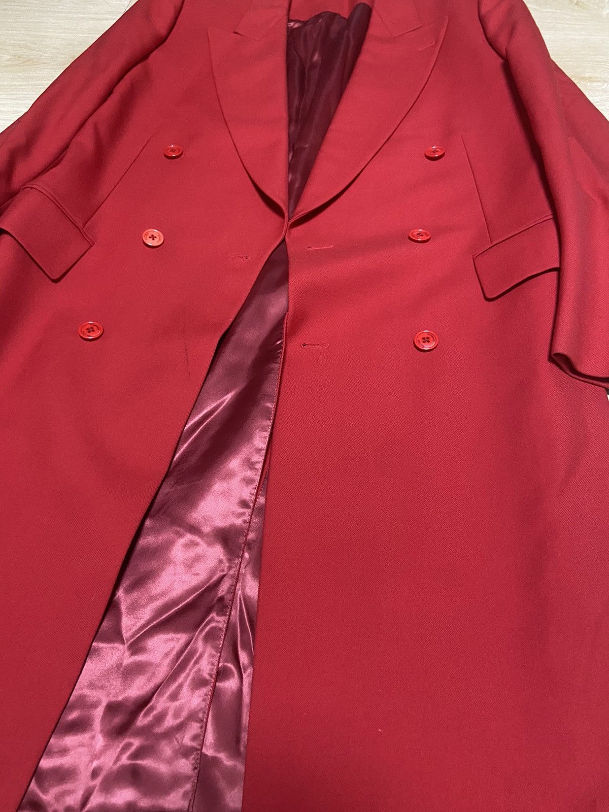 Vetements M Vetements FW17 oversized Red coat Size US M / EU 48-50 / 2 - 2 Thumbnail