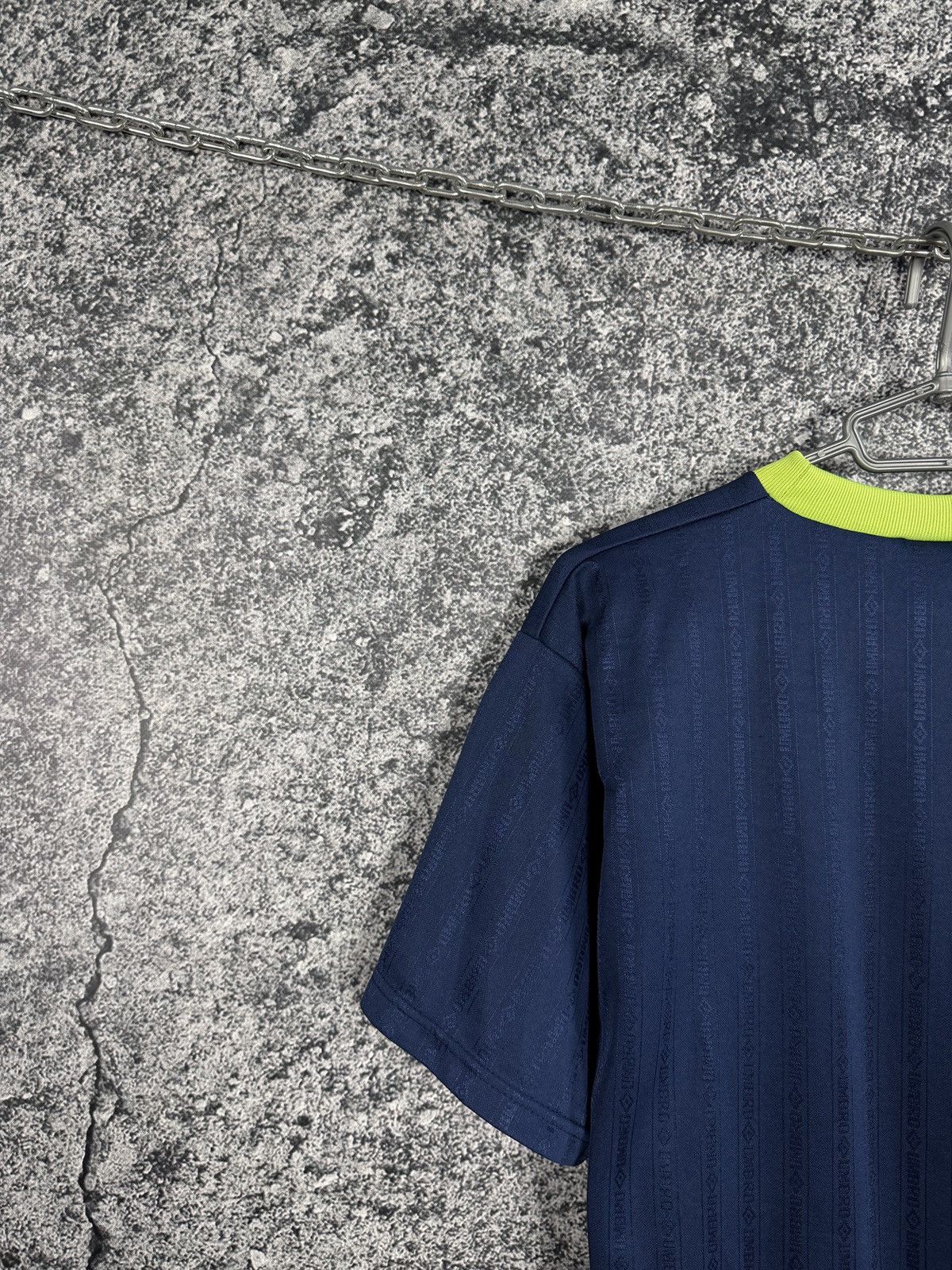 Umbro UMBRO Vintage 90s Crewneck Monogram T-Shirt Made in England Size US M / EU 48-50 / 2 - 12 Thumbnail