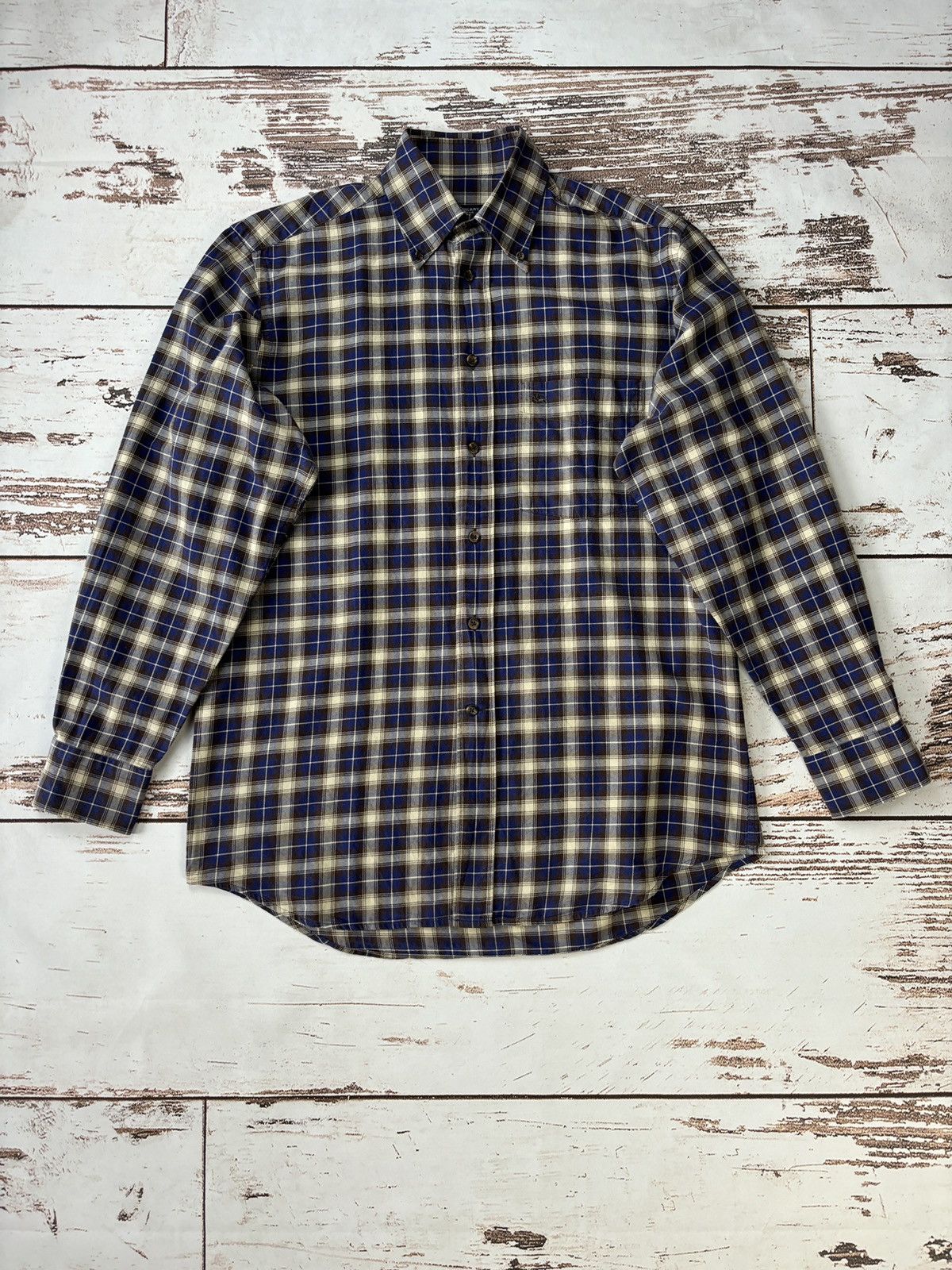 Burberry Burberry London Vintage Checkered Button Up Shirt Size US M / EU 48-50 / 2 - 1 Thumbnail
