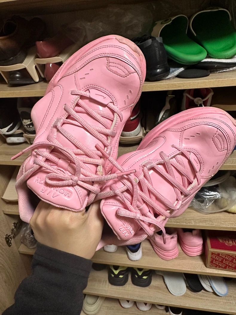 Martine Rose Nike Air Monarch Co branded Alien Low cut D