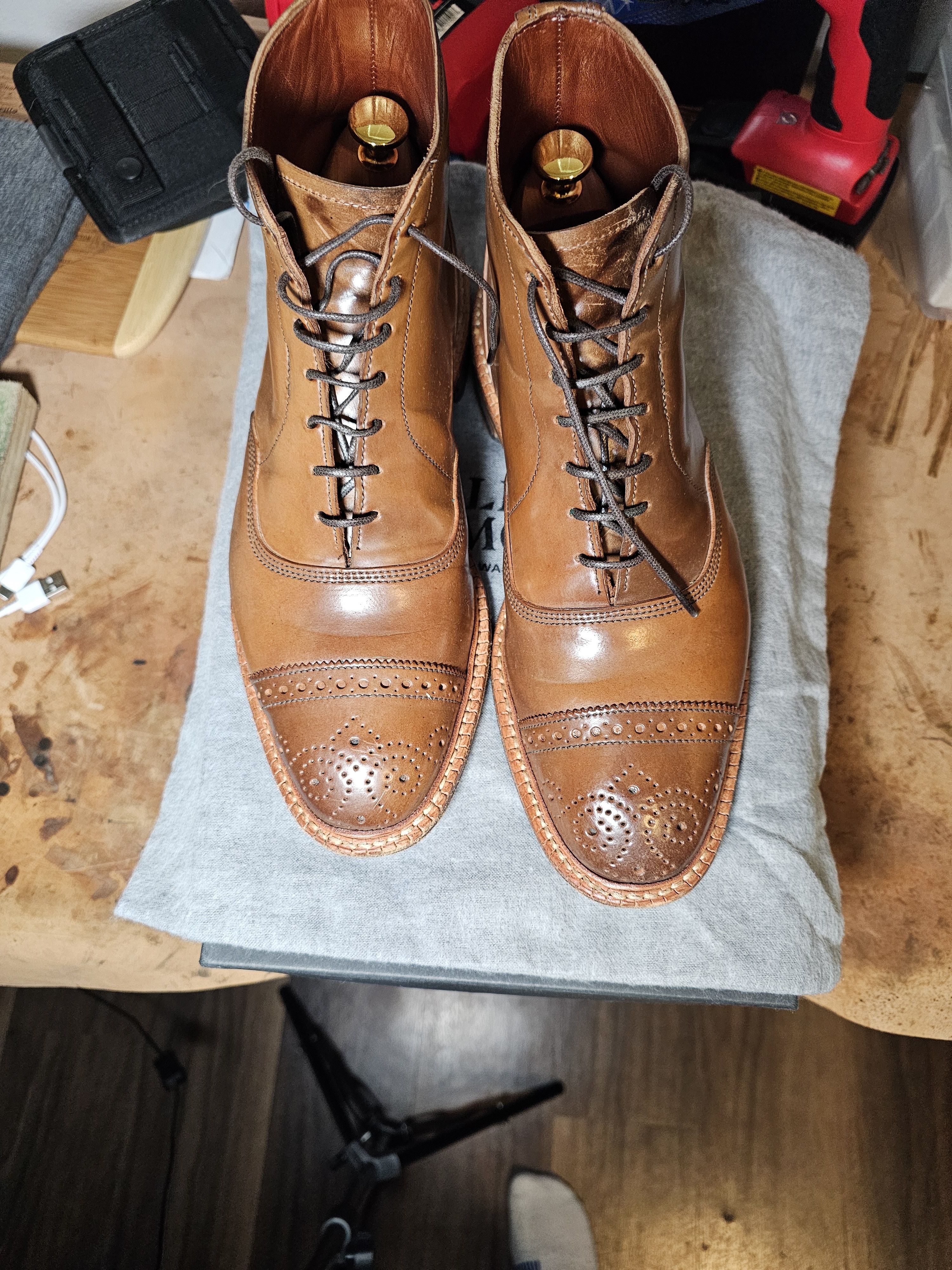 Allen Edmonds Allen Edmonds Fifth Street Boots Bourbon Shell Cordovan Size US 7.5 / EU 40-41 - 1 Thumbnail