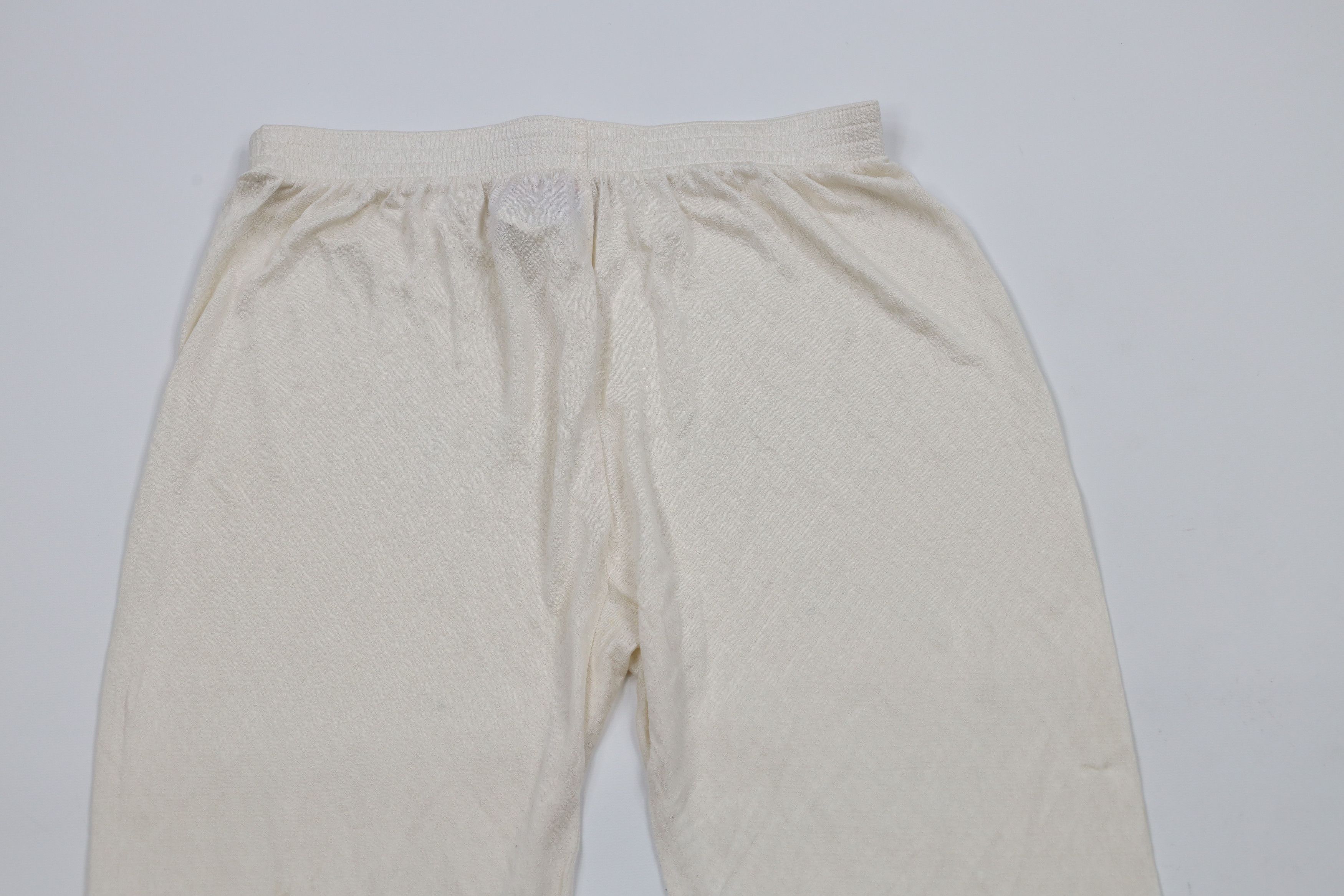 Vintage Vintage 90s Terramar Thermasilk Silk Knit Pants Cream Size 24" / US 00 / IT 34 - 2 Thumbnail