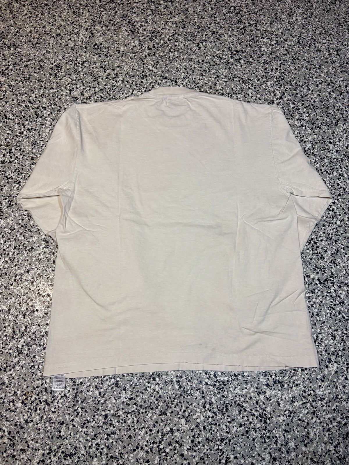 Warren Lotas 2022 Warren Lotas Signature “FLAMED SKULLS” L/S Shirt Size L Size US L / EU 52-54 / 3 - 2 Thumbnail
