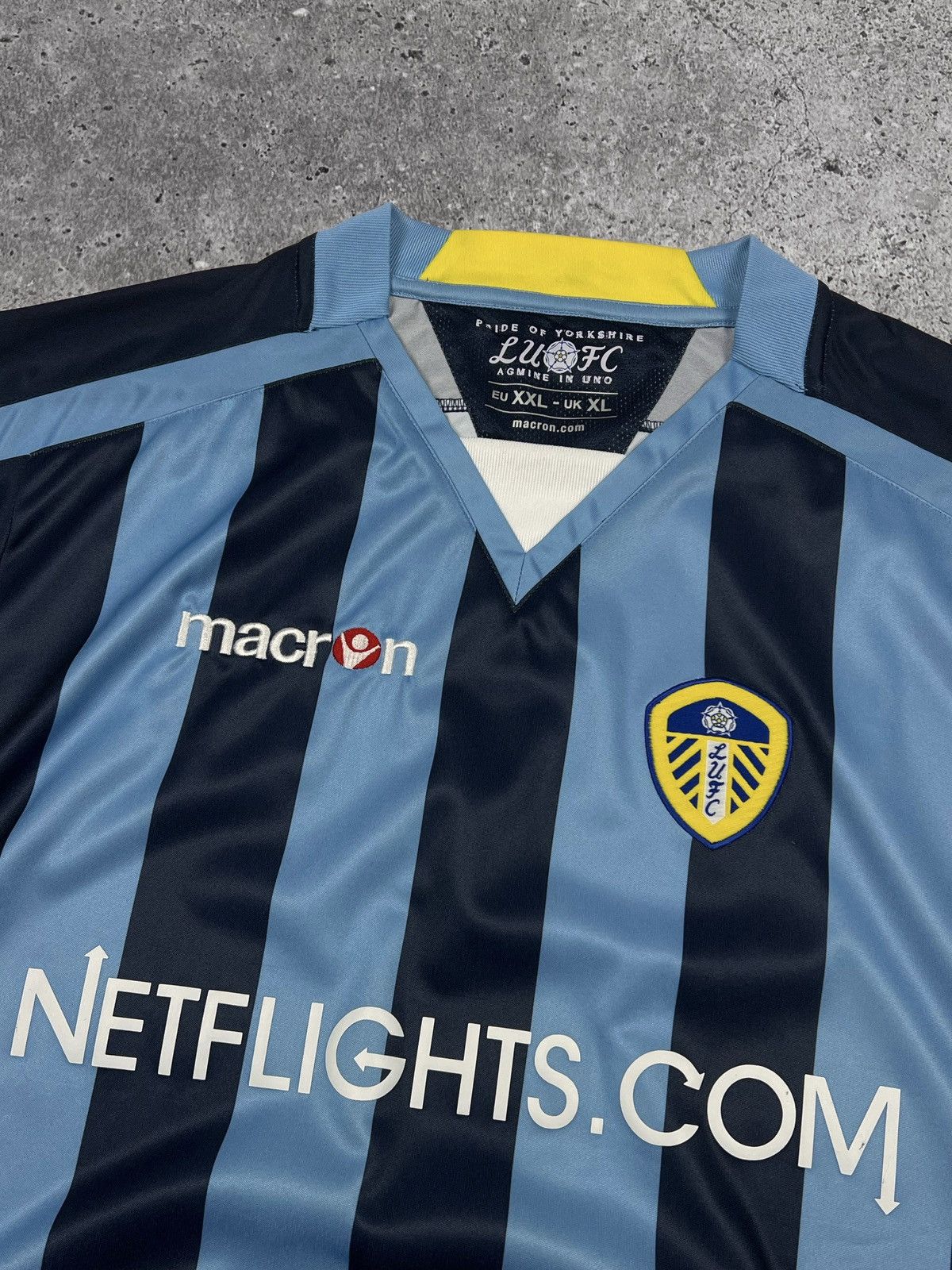 Macron × Vintage 2008 2009 | Leeds United Macron Vintage Away Soccer Jersey Size US XXL / EU 58 / 5 - 2 Thumbnail