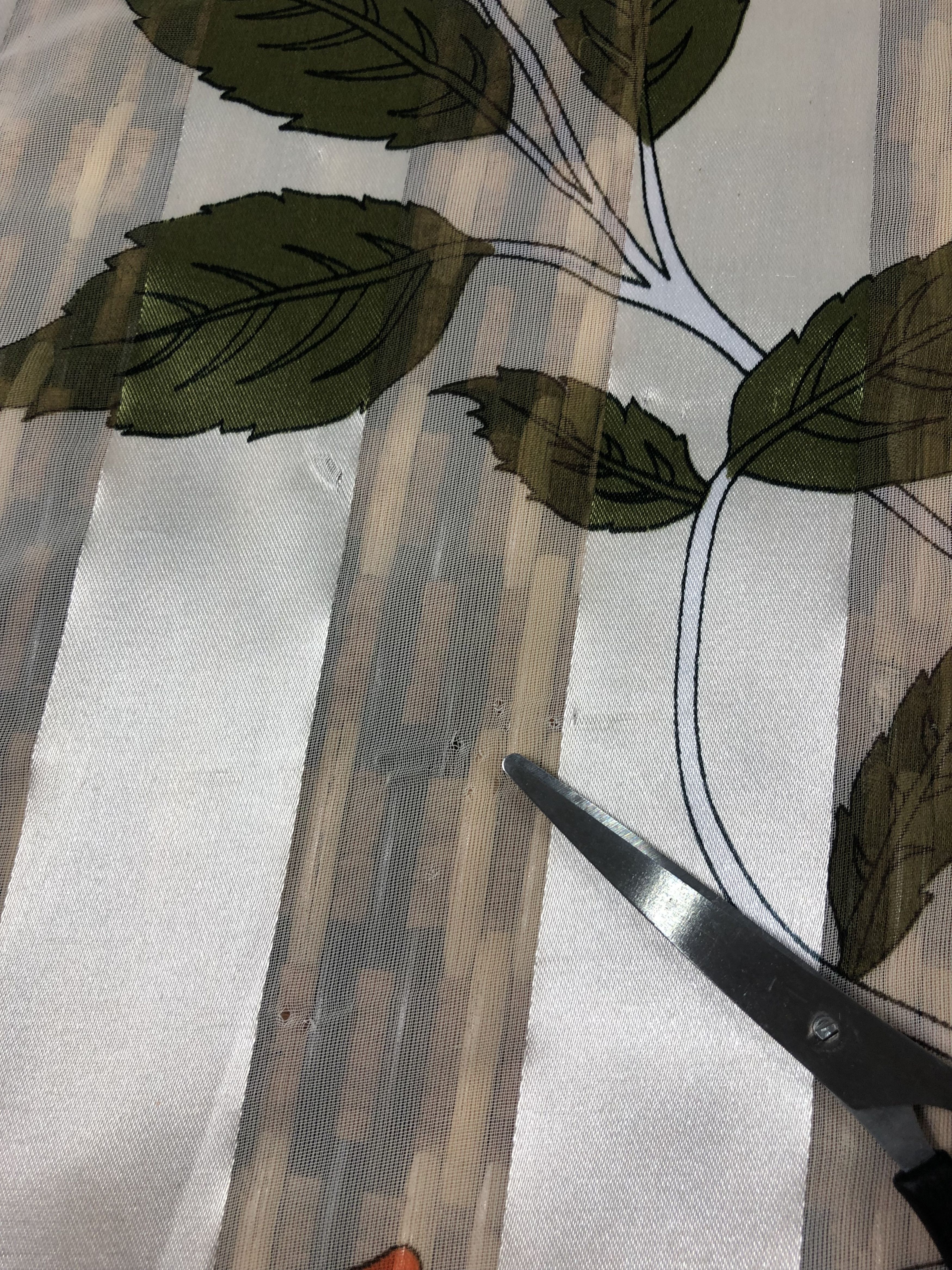 Vintage Vintage Hawaii Silk Scarf Size ONE SIZE - 6 Thumbnail
