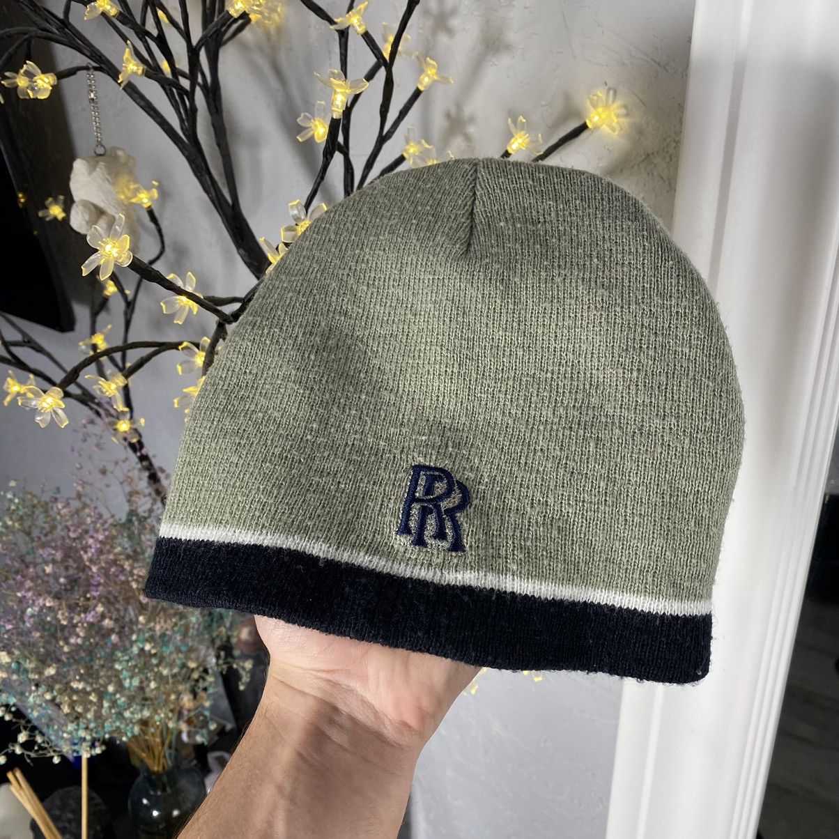 Vintage VINTAGE ROLLS ROYCE CARS RR LOGO BEANIE HAT Size ONE SIZE - 1 Thumbnail