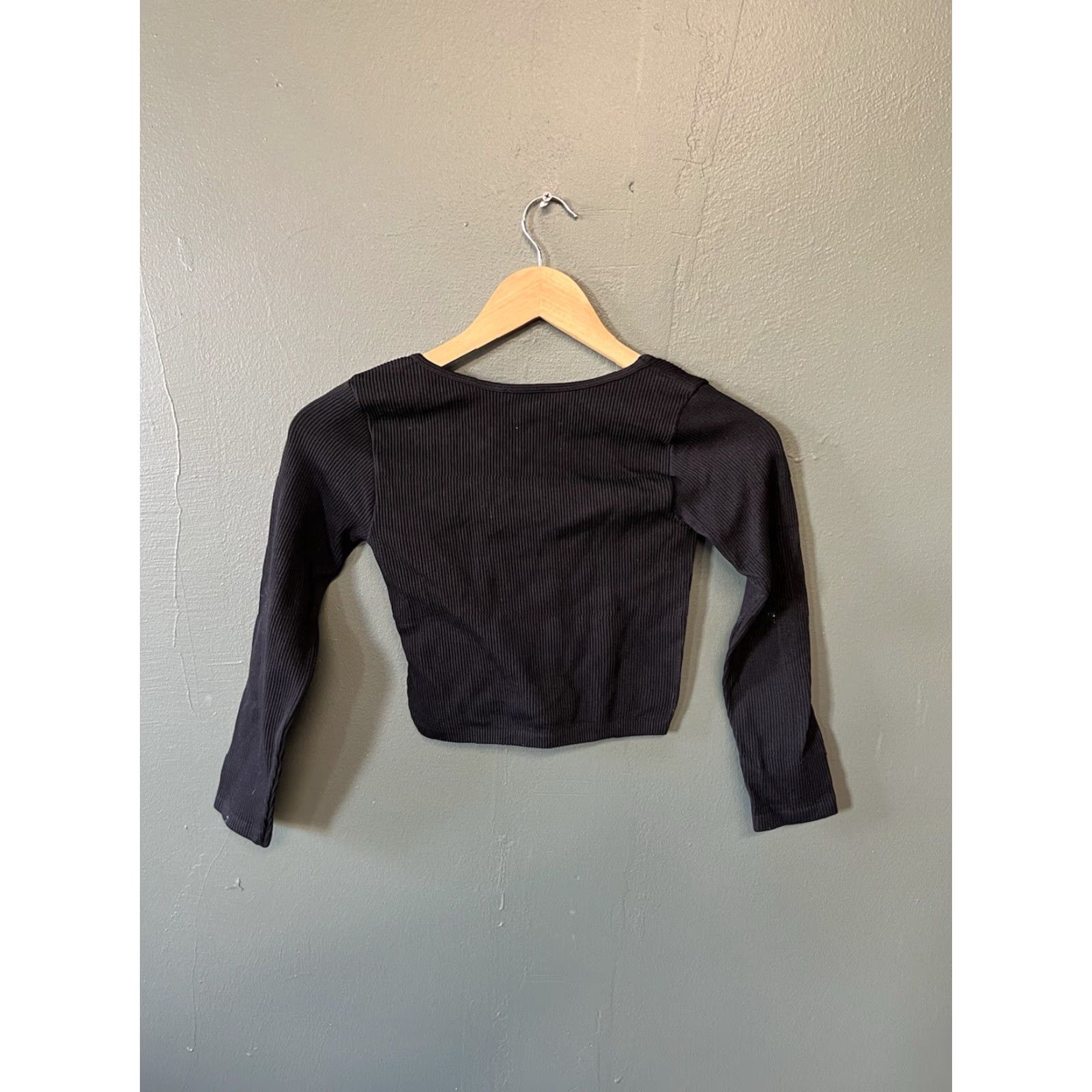 Zara Zara Womens Black Long Sleeve Cropped T-Shirt Knit Size M/L Round Neck Size M / US 6-8 / IT 42-44 - 2 Thumbnail
