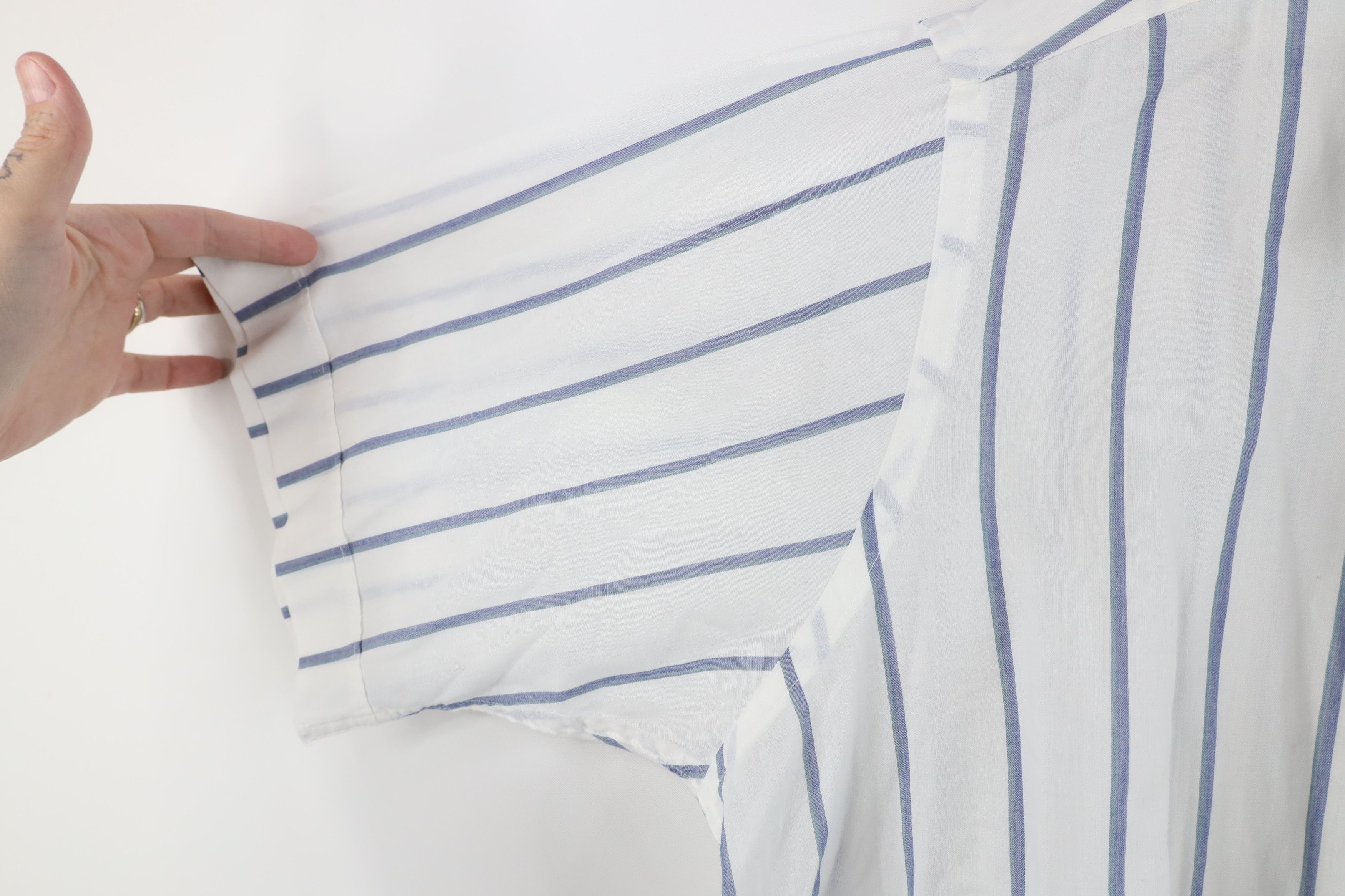 Vintage Vintage 80s 90s Streetwear Needle Striped Button Shirt Size US M / EU 48-50 / 2 - 5 Thumbnail