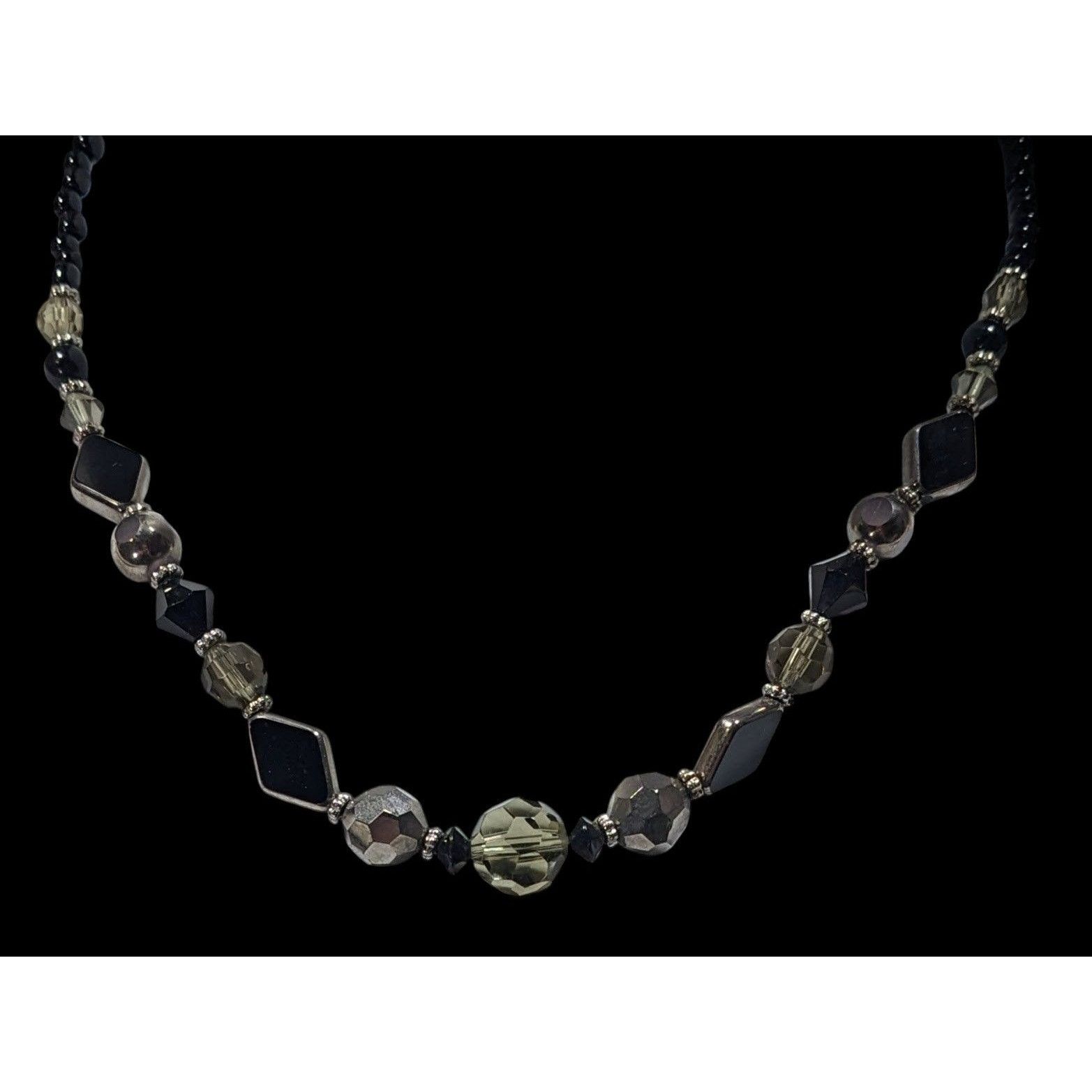Nordstrom Nordstrom Corporate Goth Black And Silver Tone Necklace Size ONE SIZE - 2 Thumbnail