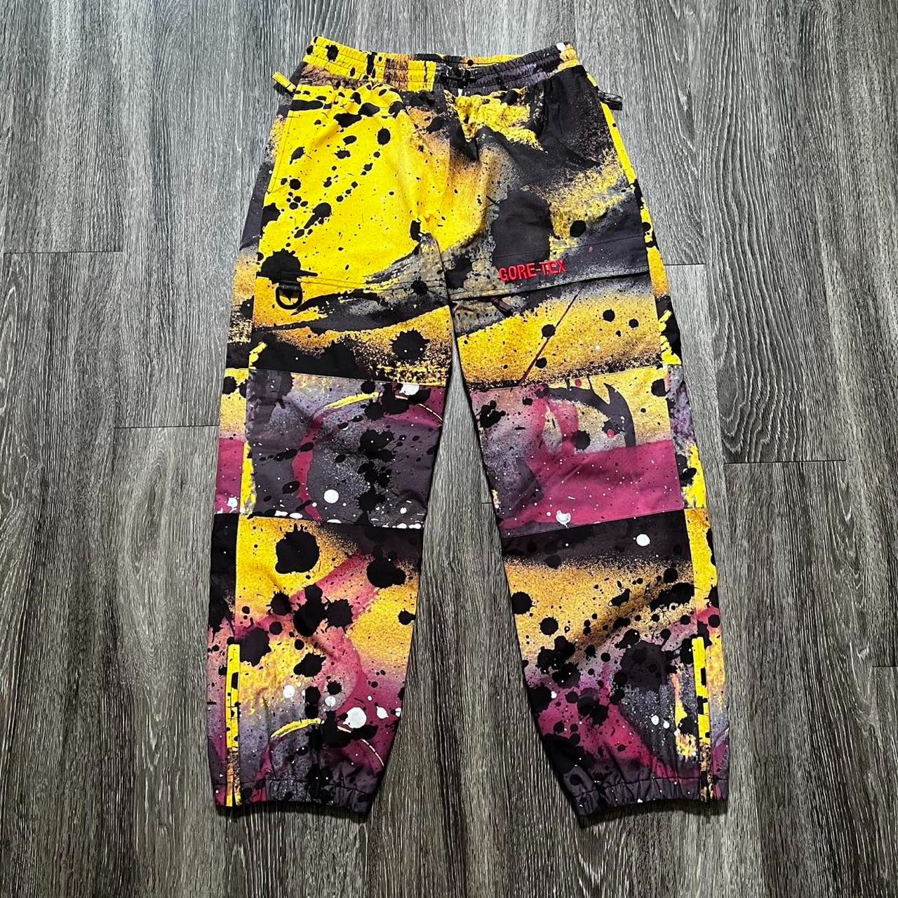 Supreme [Avg. Resell: $336] Supreme Rammellzee GORE-TEX
