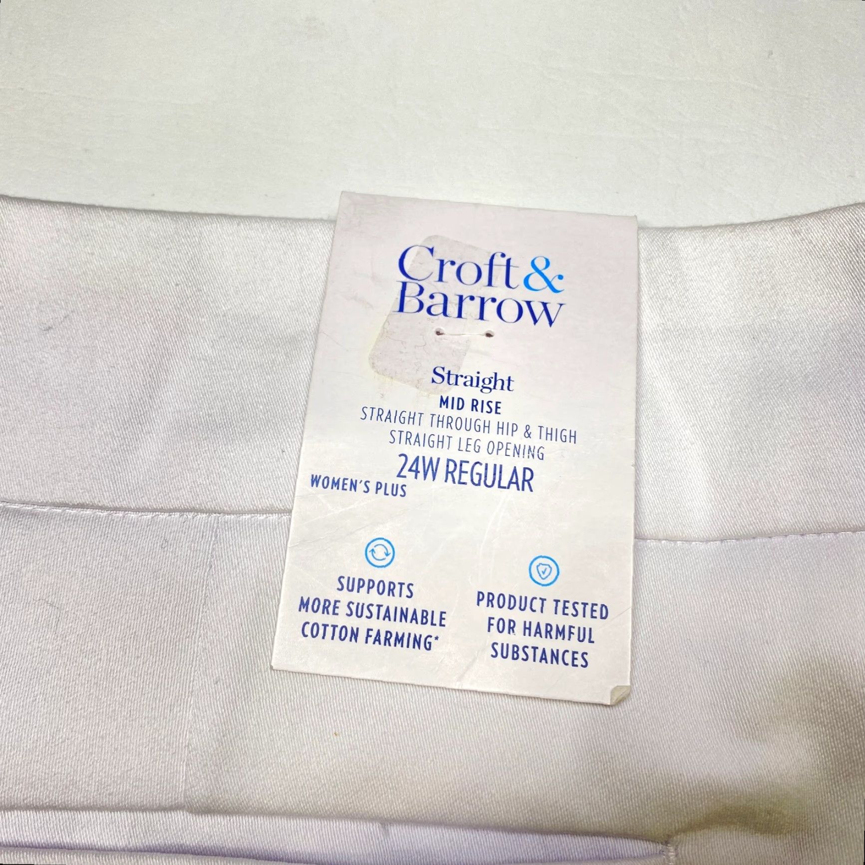 Croft & Barrow NWT Croft & Barrow Effortless Stretch Pants Womens 24w Reg White Straight Leg Size 42" / US 20 - 7 Thumbnail