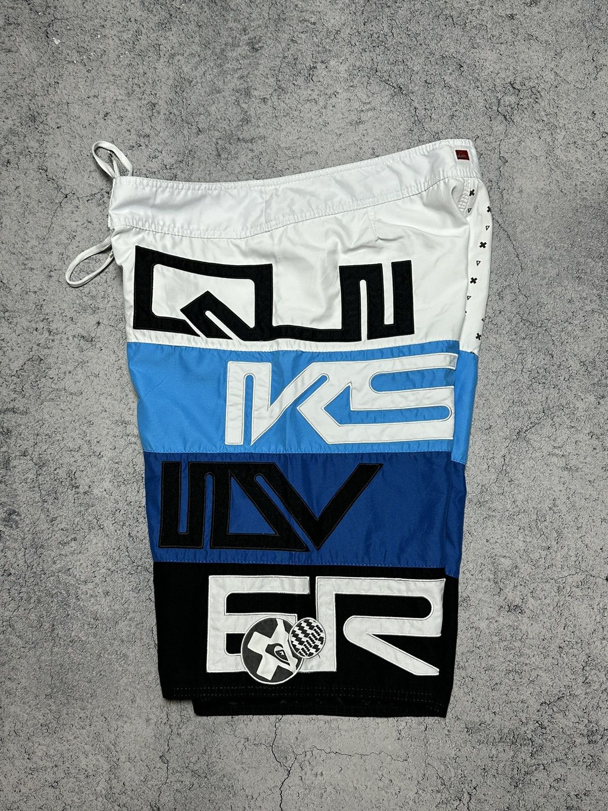 Quiksilver Vintage Quiksilver Big Logo Y2K Surf Shorts 36 Size US 36 / EU 52 - 5 Thumbnail
