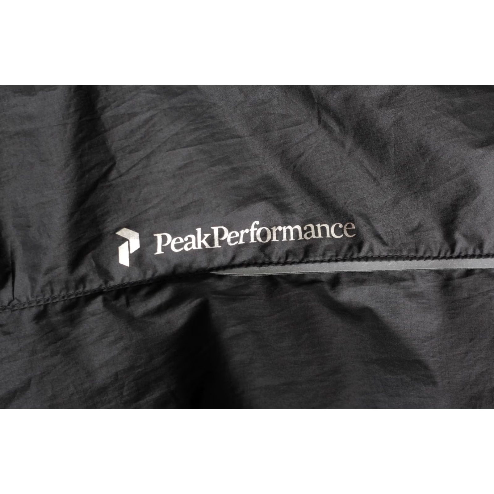 Peak Performance PEAK PERFORMANCE BIEGGA Pants Trousers Men L Lightweight Windbreaker Black Regular 38in Waist 34in Inseam Size US 33 - 3 Thumbnail