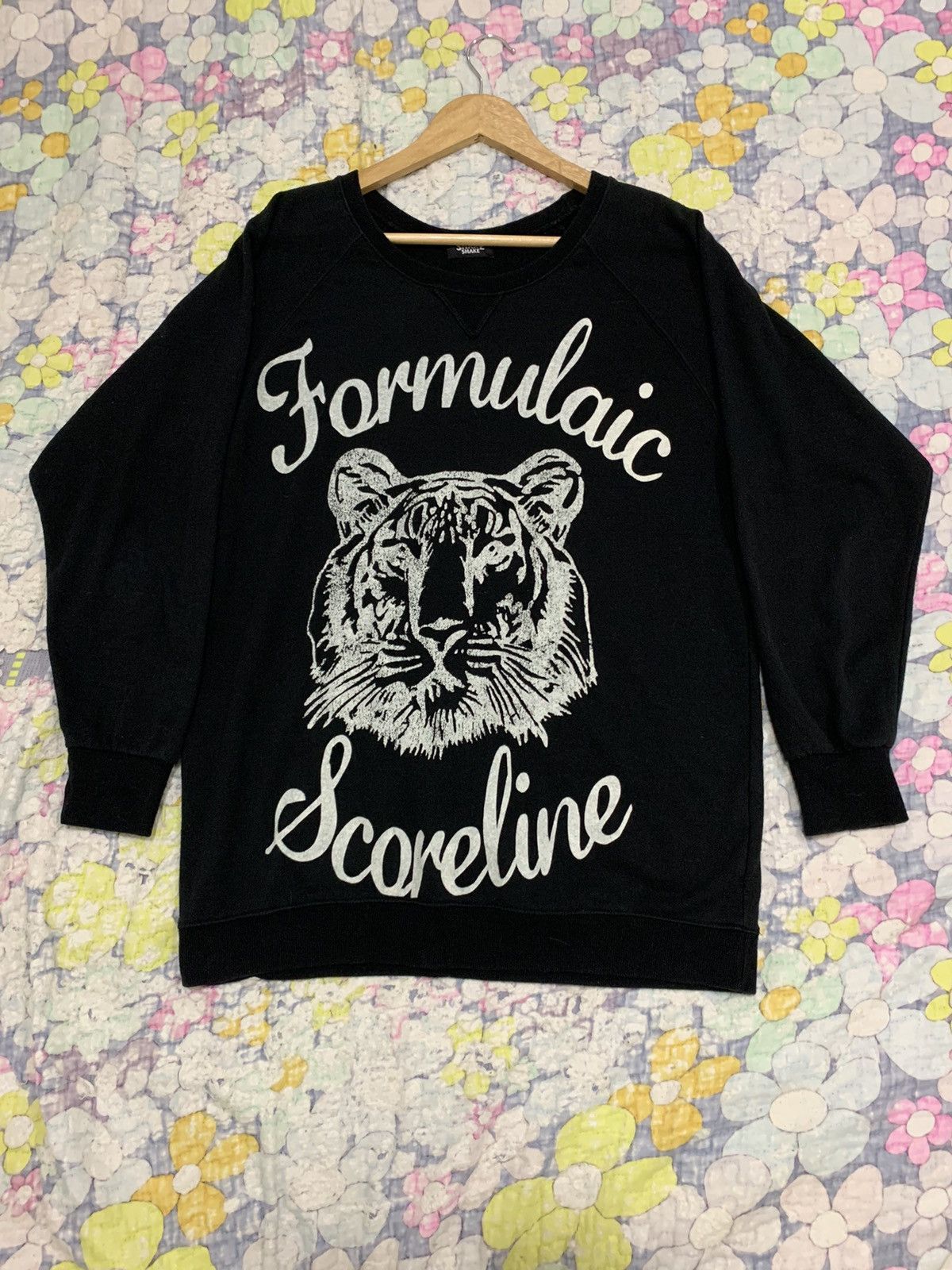 Habitat SHAKE SHAKE Habitat Tiger Rare Big Logo Graphic Sweatshirt Size US M / EU 48-50 / 2 - 5 Thumbnail