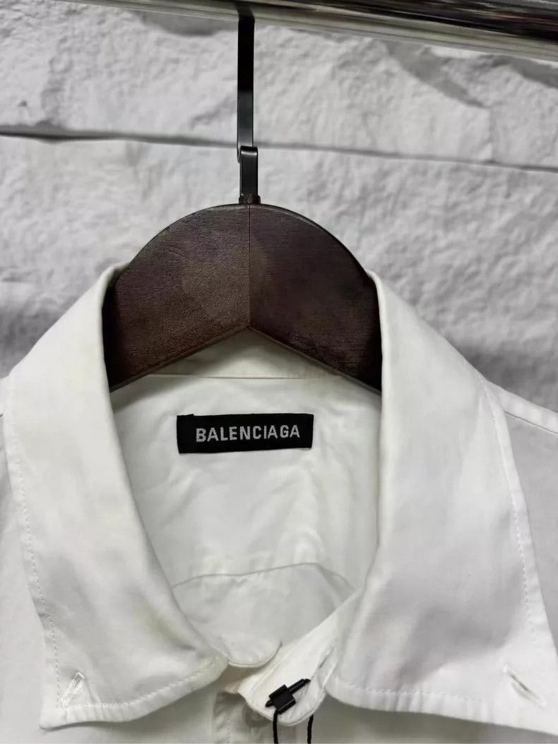Balenciaga Balenciaga size 37 Embroidered Coke Short Sleeve Shirt Size US XS / EU 42 / 0 - 3 Thumbnail
