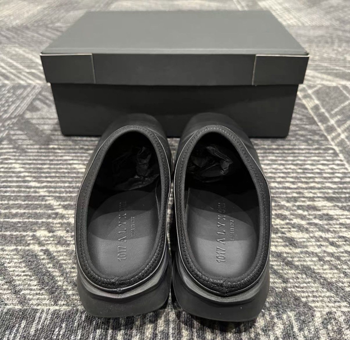 1017 ALYX 9SM 1017 ALYX 9SM Cap Toe Slide Sandals J42 Size US 8.5 / EU 41-42 - 3 Thumbnail