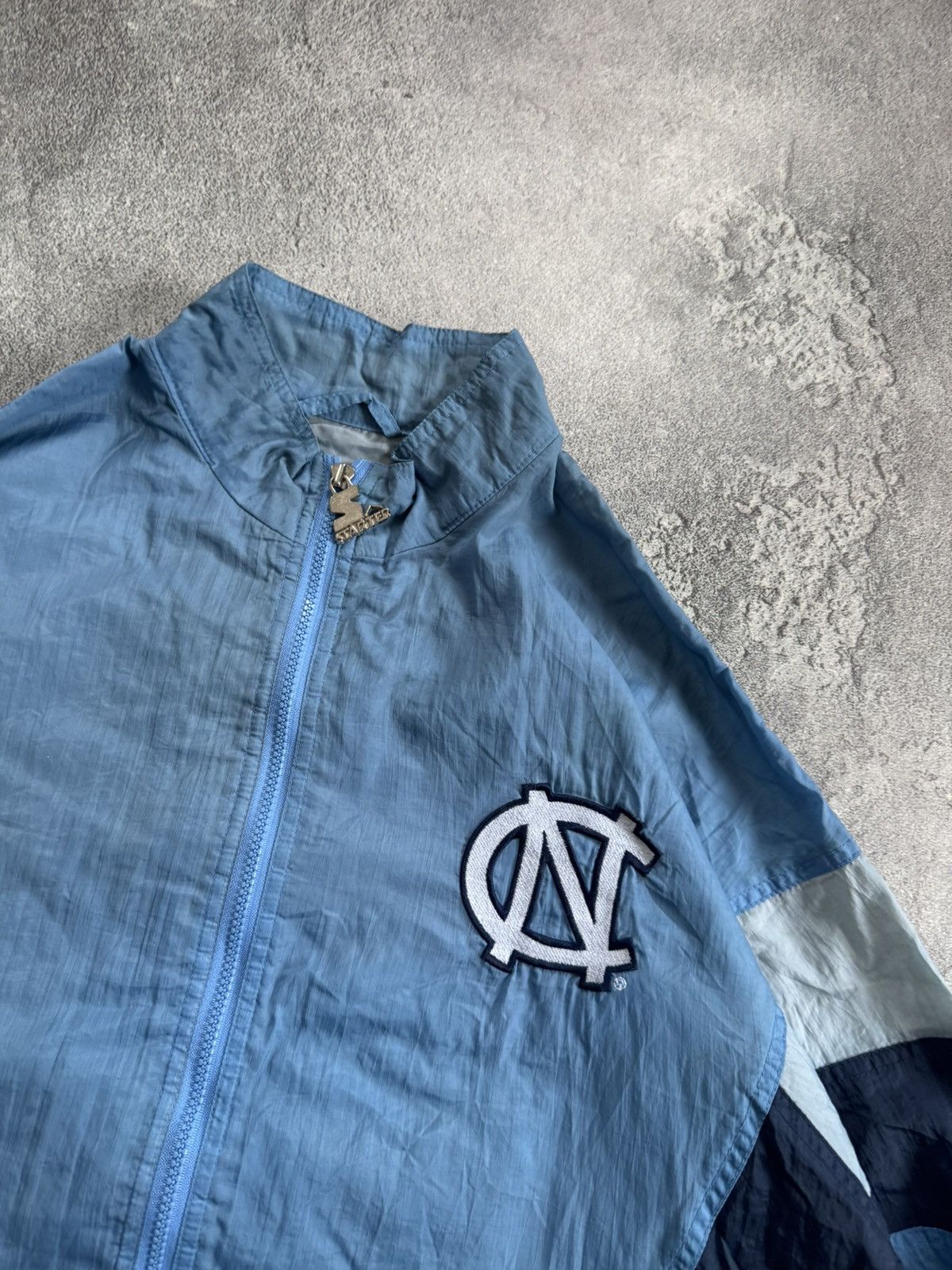 Starter Starter XL/size North Carolina Tar Heels jacket windbrekaer Size US XL / EU 56 / 4 - 13 Thumbnail