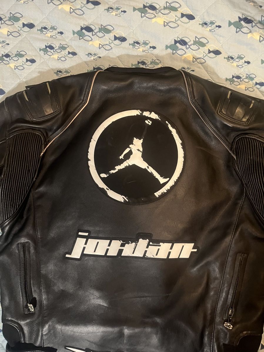 Jordan Brand MICHAEL JORDAN LEATHER MOTORCYCLE JACKET Size US M / EU 48-50 / 2 - 7 Thumbnail