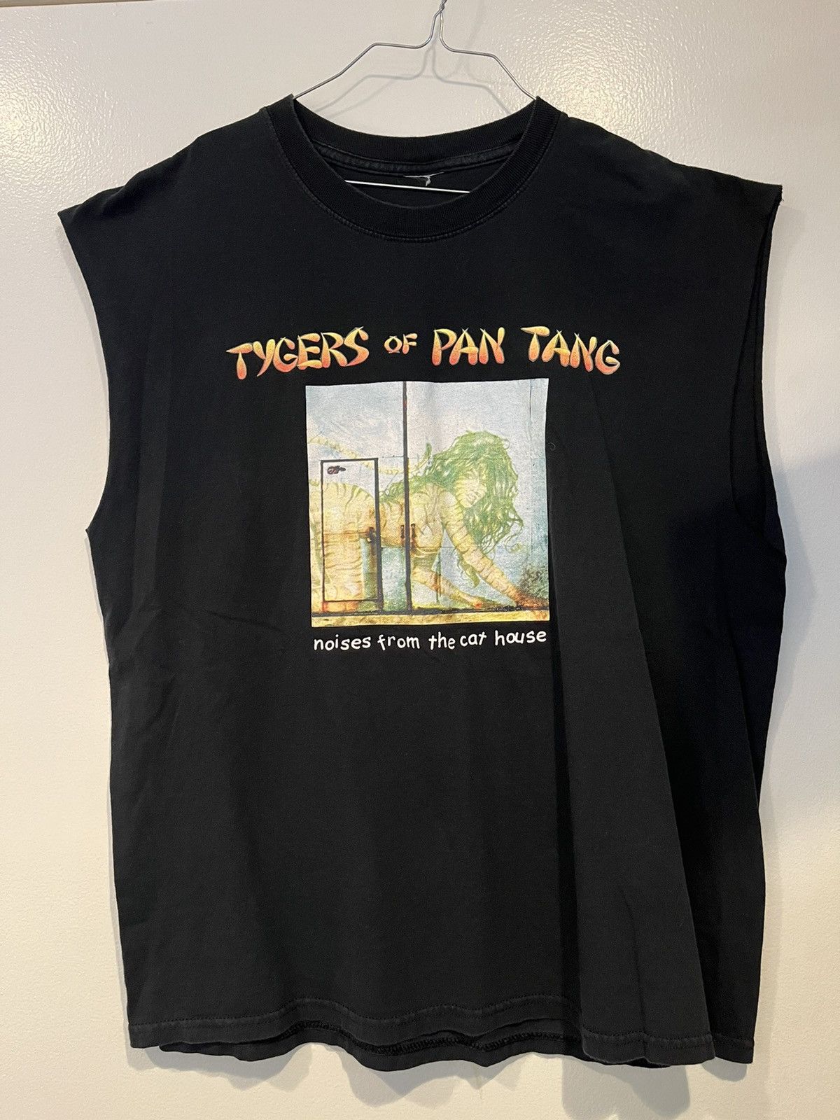 Band Tees 2003 tygers of pan tang band tshirt Size US XL / EU 56 / 4 - 1 Thumbnail