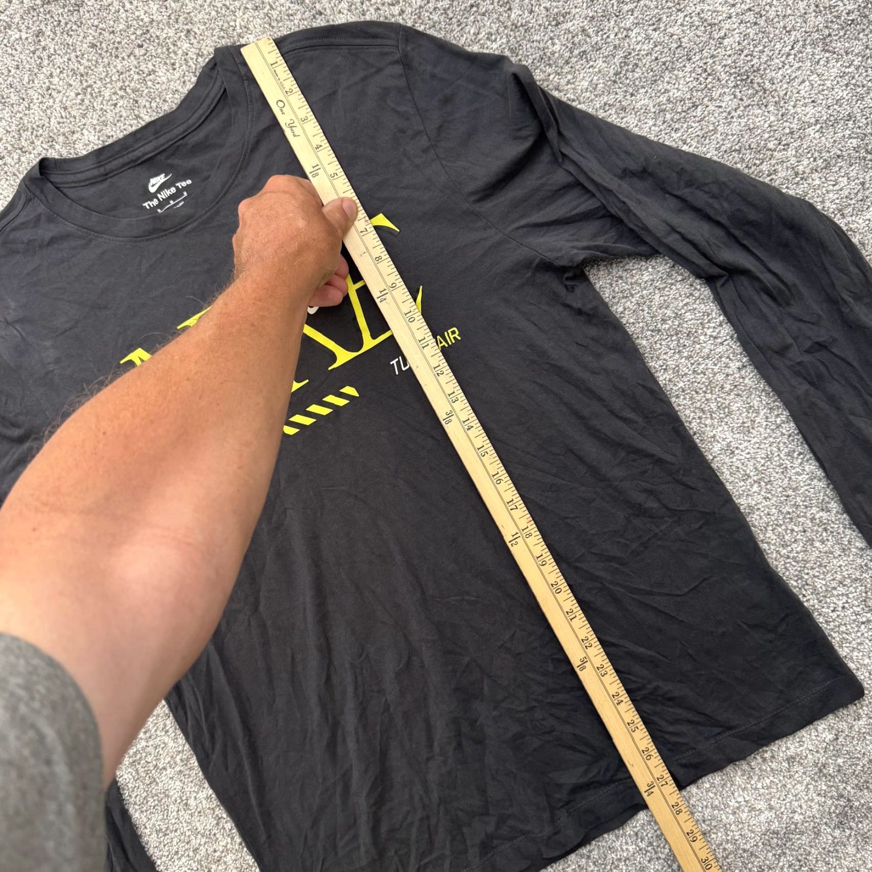 Nike VINTAGE not applicable, so: Nike Shirt Men Medium Black Yellow Sportmode Tuned Air Graphic Tee Streetwear Size US M / EU 48-50 / 2 - 2 Thumbnail