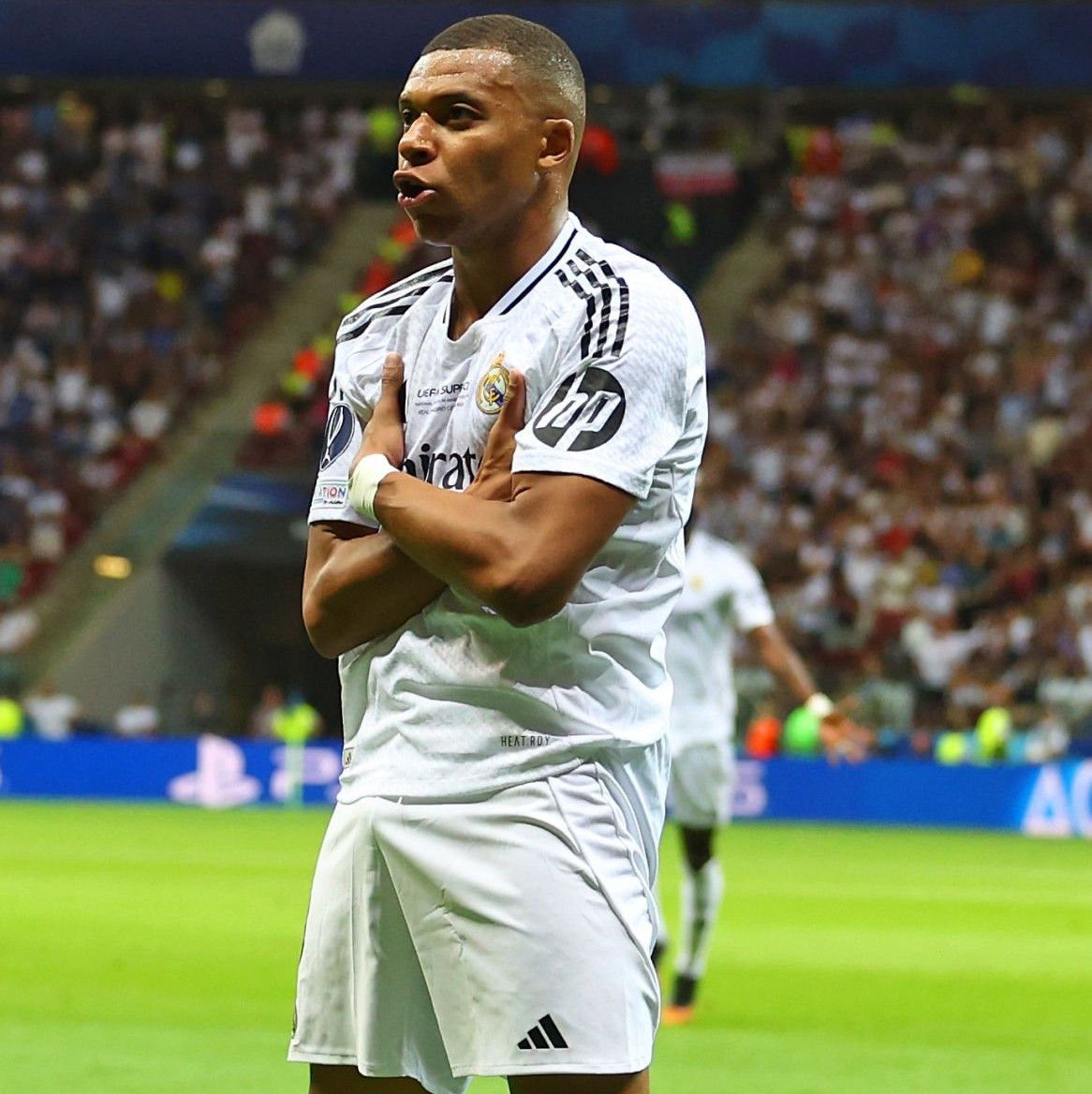 Adidas Real Madrid Uefa Super Cup Final 2024 Jersey Kylian Mbappe 9 Size US M / EU 48-50 / 2 - 14 Thumbnail