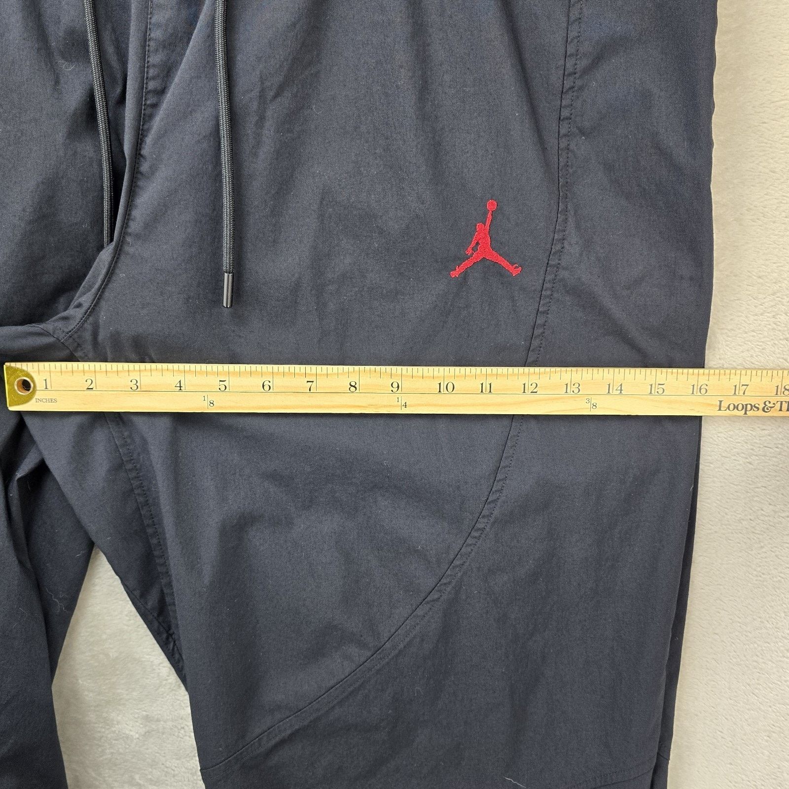 Jordan Brand Jordan Essentials Woven Pants Joggers Men’s 3XL Black Nike Size US 40 / EU 56 - 15 Thumbnail