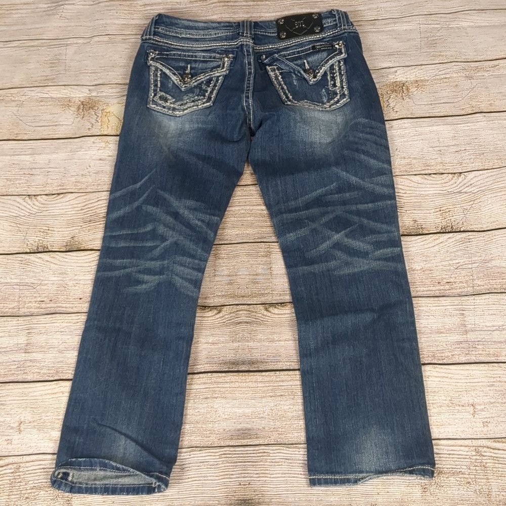 Miss Me Miss me distressed easy crop jeans size 27 Size 27" / US 4 / IT 40 - 6 Thumbnail