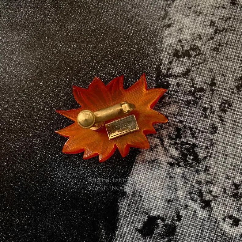 Vintage 1980s Kenzo Gerbera Brooch & Earclip Set. Size ONE SIZE - 8 Thumbnail