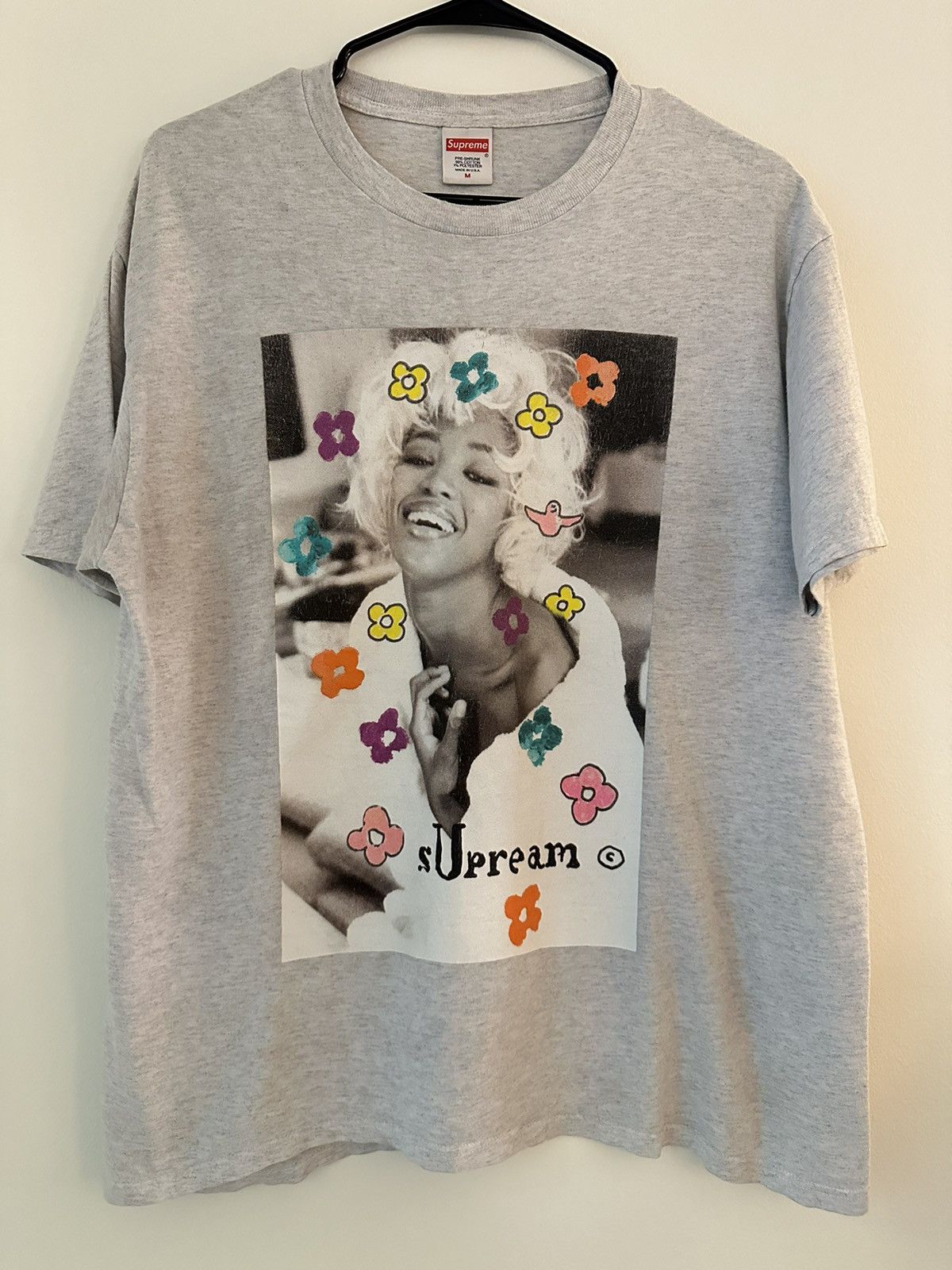 Supreme Supreme Naomi Tee Size US M / EU 48-50 / 2 - 1 Thumbnail