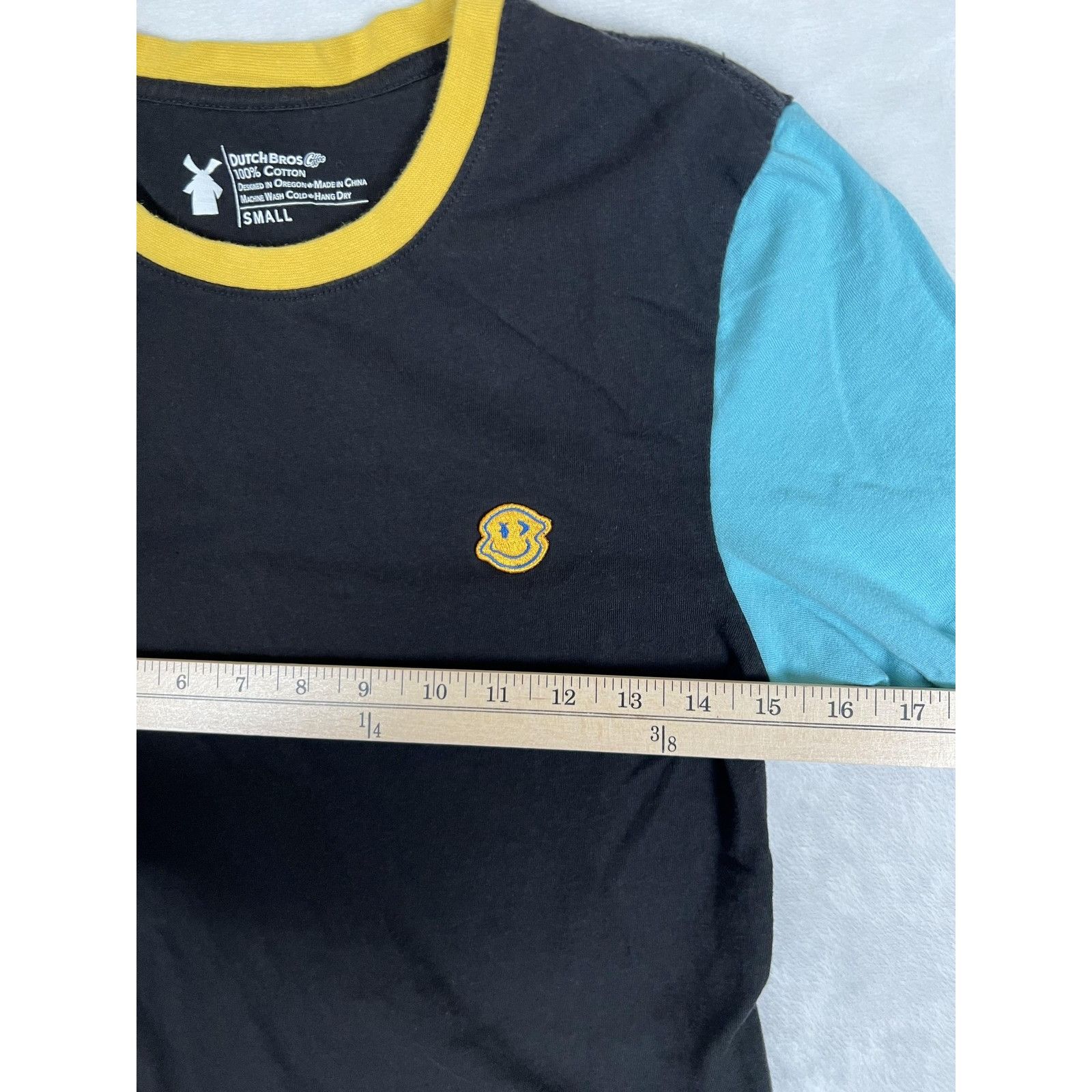 Other Dutch Bros T-Shirt Women's Small Black Colorblock Smiley Fac Size S / US 4 / IT 40 - 4 Thumbnail