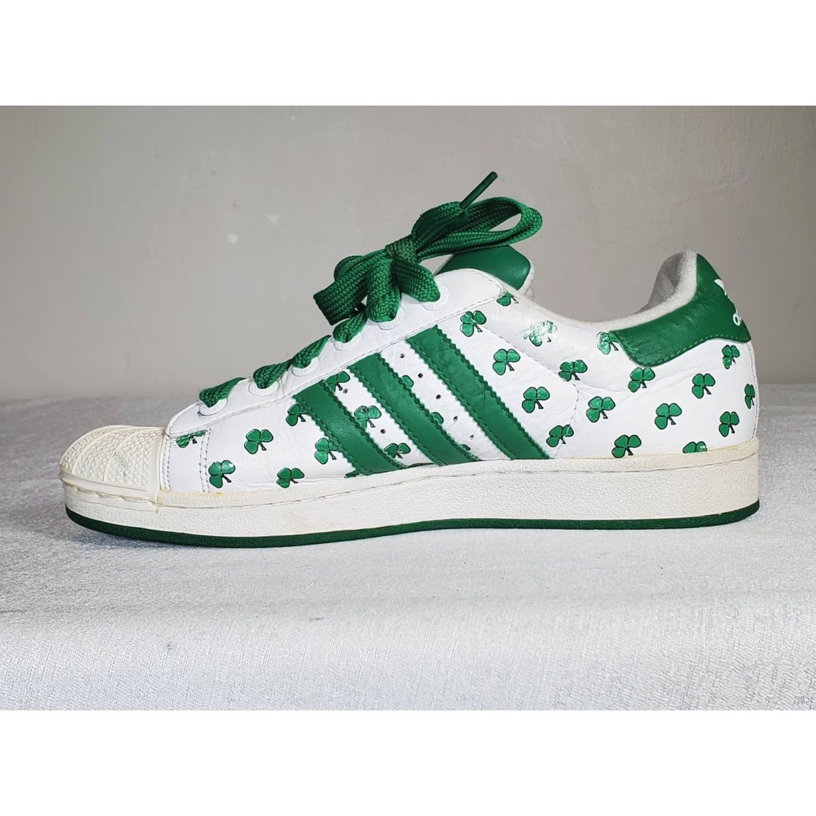 Adidas Adidas Superstar 35th Anniversary Boston Shamrocks Mens US 8.5: Limited Edition - White and Green Size US 9 / EU 42 - 3 Thumbnail