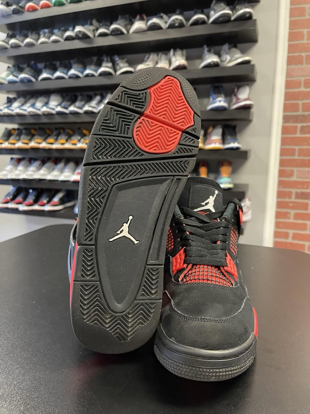 Nike Size 9.5 - Nike Air Jordan 4 Retro Red Thunder Black Red Size US 9.5 / EU 42-43 - 9 Thumbnail