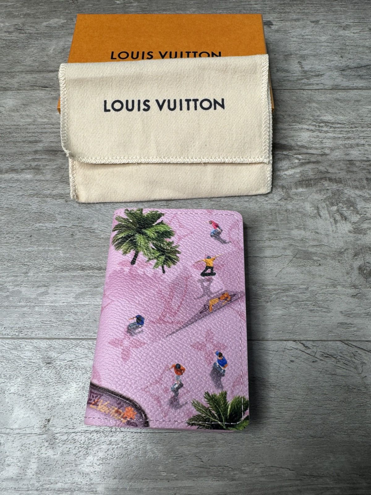 Louis Vuitton Louis Vuitton Pocket Organizer Size ONE SIZE - 1 Thumbnail