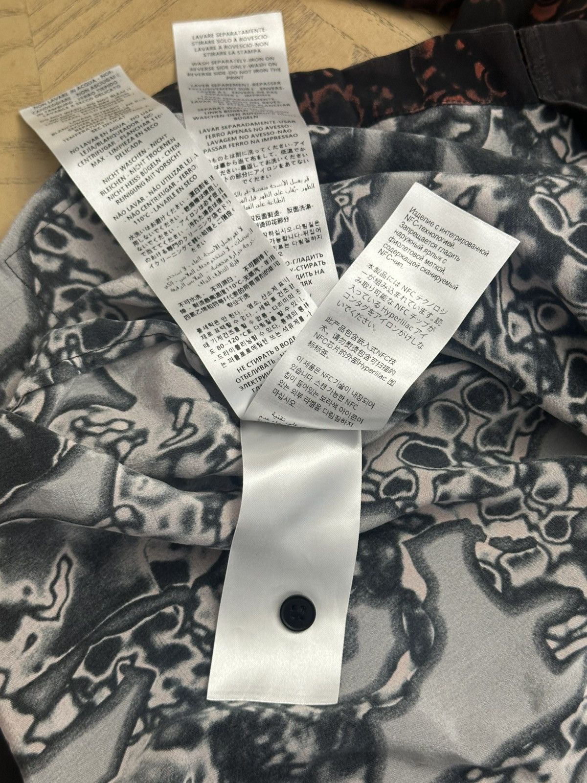 McQ Alexander McQueen MCQ Black & Red Allover Print SILK Shirt by McQ Size US L / EU 52-54 / 3 - 8 Thumbnail