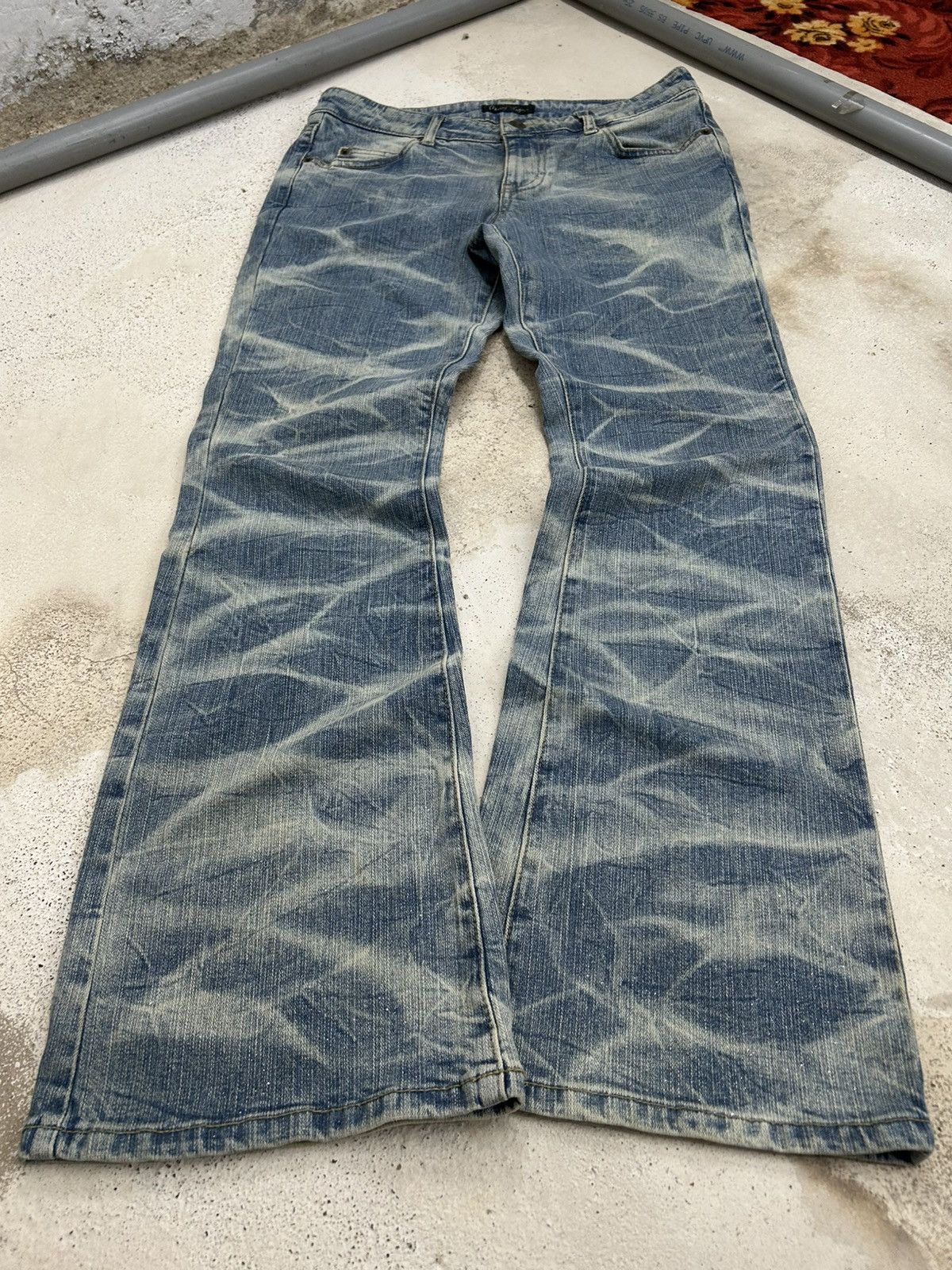 Le Grande Bleu (L.G.B.) Vintage Daily Topics Flare Striking Washed Denim Size US 30 / EU 46 - 1 Thumbnail