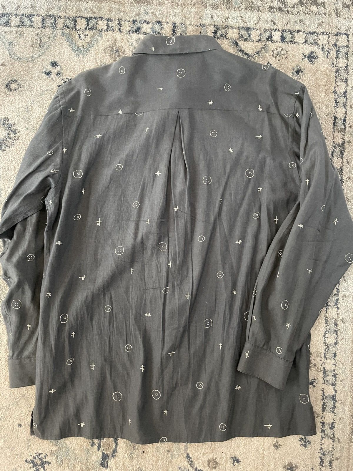 Perry Ellis × Vintage Symbols Print Silk Blend Sport Shirt Size US M / EU 48-50 / 2 - 5 Thumbnail