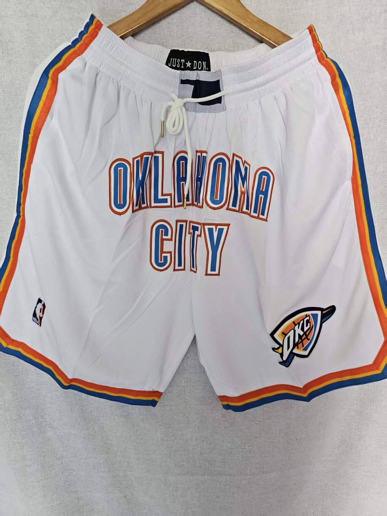NBA Oklahoma City Thunder Short Pocket White M Size Size US 32 / EU 48 - 1 Thumbnail