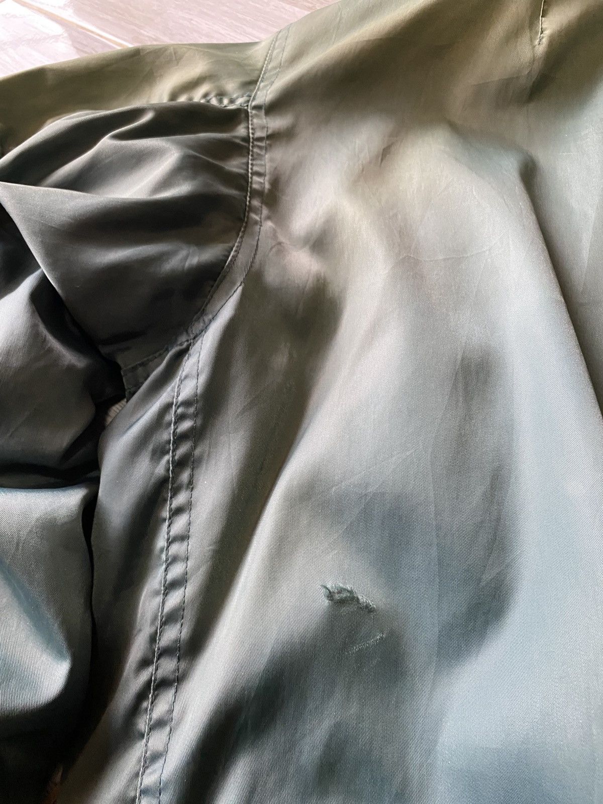 Vintage Vintage Military Bomber Jacket (Sun Faded) Size US XL / EU 56 / 4 - 11 Thumbnail