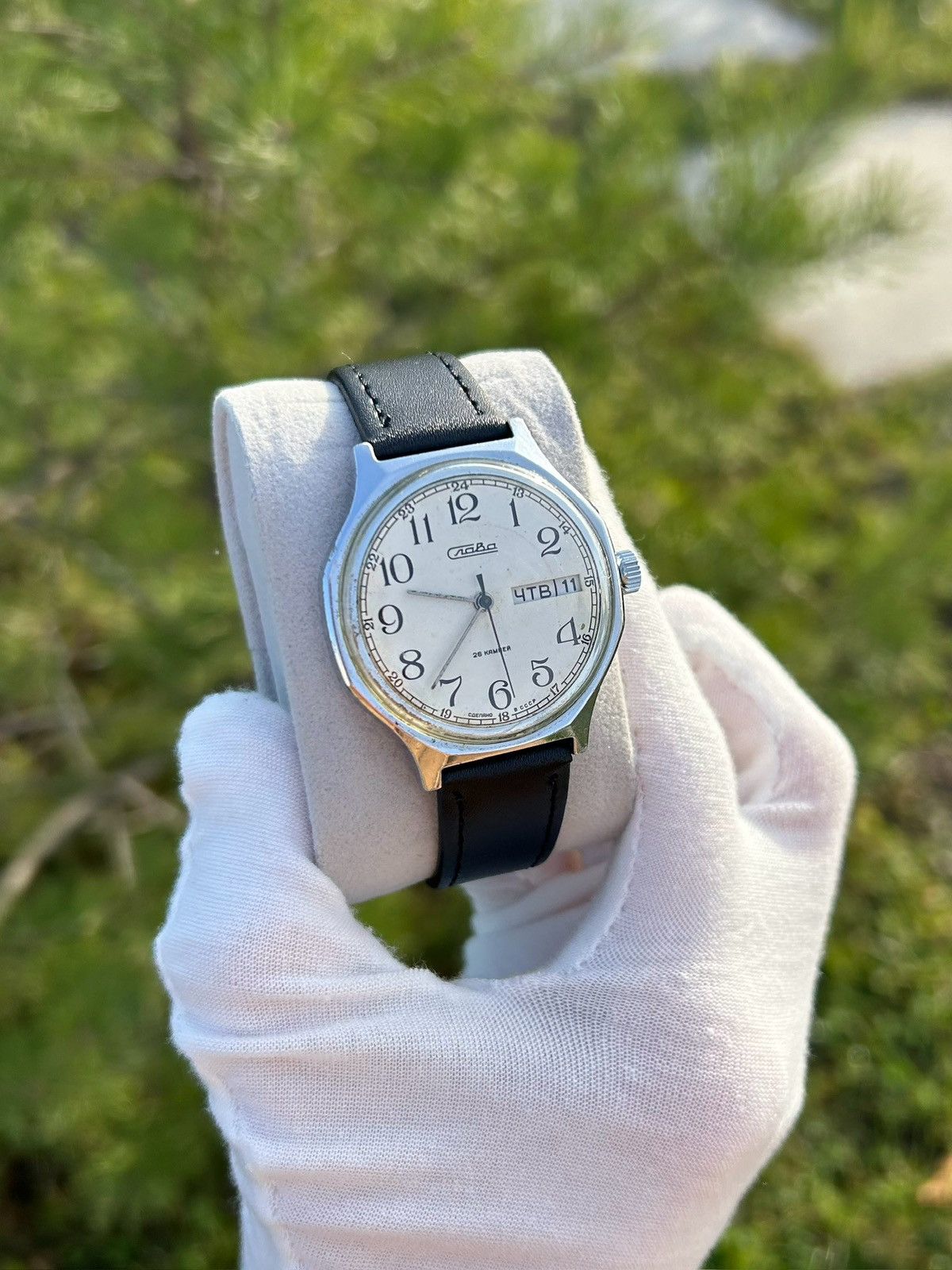 Vintage Vintage Watch Slava Mechanical Made in USSR Authentic 1980s Size ONE SIZE - 13 Thumbnail