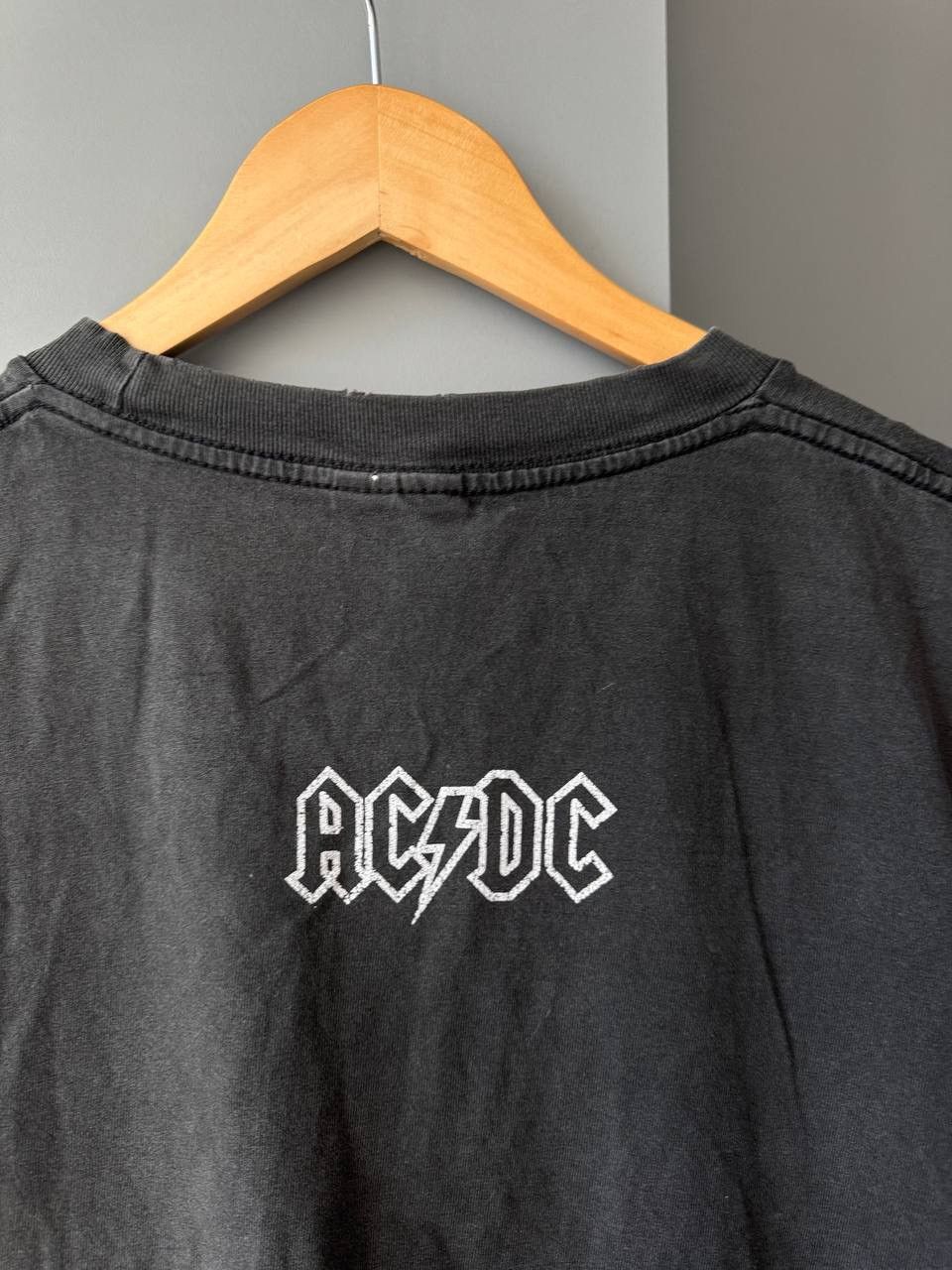 AC/DC Vintage AC/DC No bull short sleeve band T-shirt metal rock Size US L / EU 52-54 / 3 - 5 Thumbnail