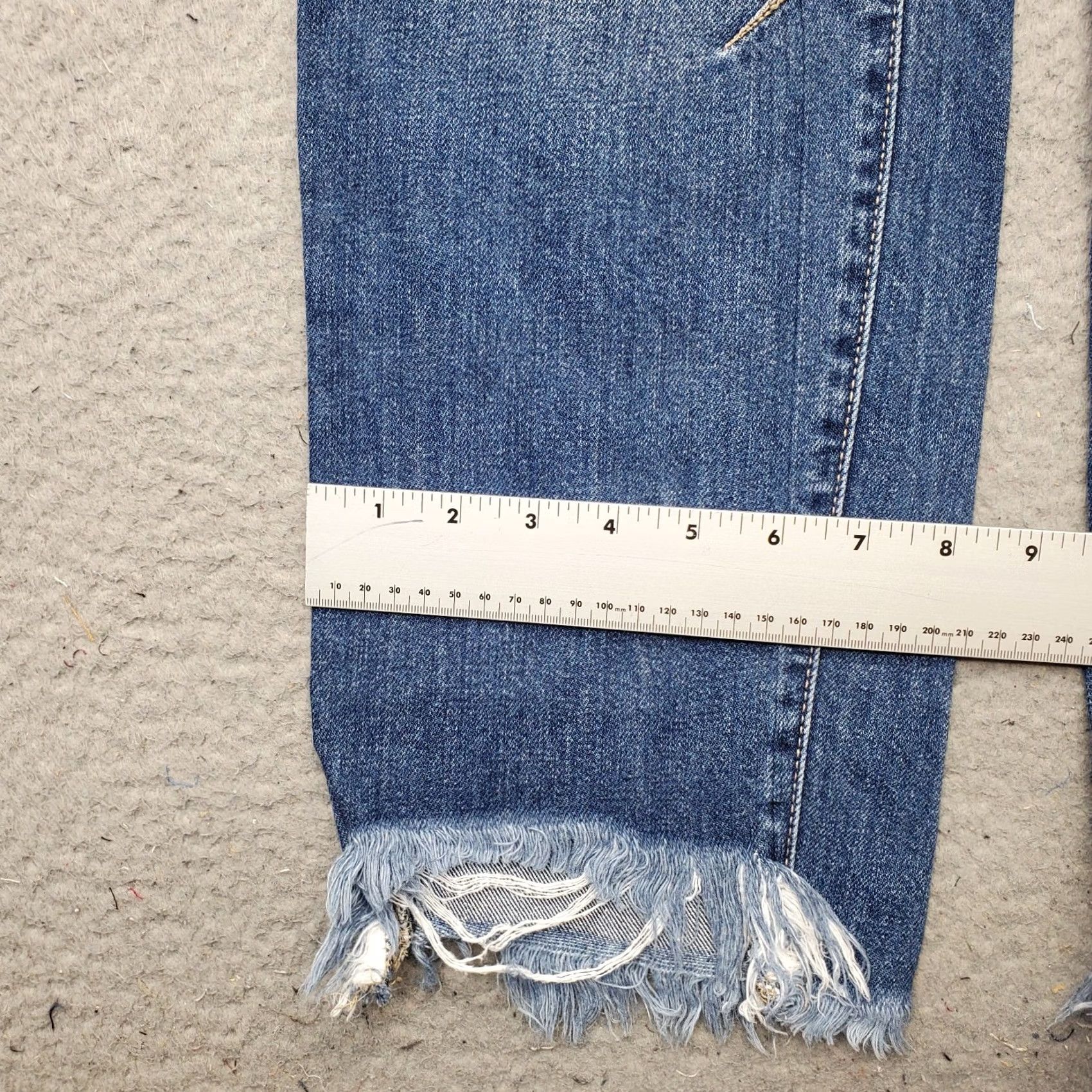 Vintage Hidden Jeans Womens 30 Blue Denim Medium Wash Straight Leg Distressed Raw Hem Mens Womens Girls Size 30" / US 8 / IT 44 - 5 Thumbnail