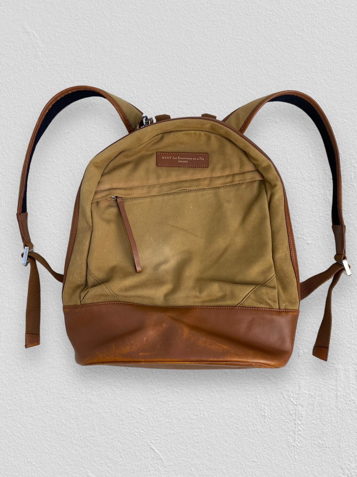 Want Les Essentiels De La Vie | Grailed