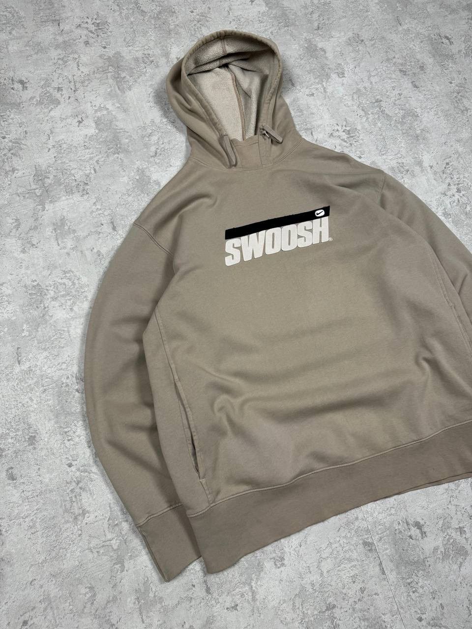 Nike Vintage Nike Swoosh Beige Hoodie Big Logo Size US L / EU 52-54 / 3 - 2 Thumbnail