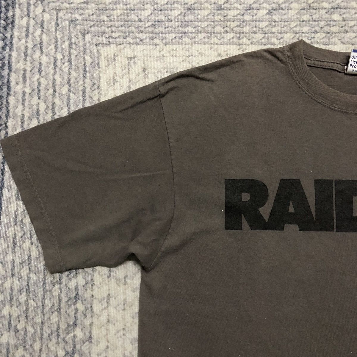 NFL × Vintage Rare Sunfaded Vintage NFL Oakland Raiders Spell Out Tees Size US L / EU 52-54 / 3 - 10 Thumbnail